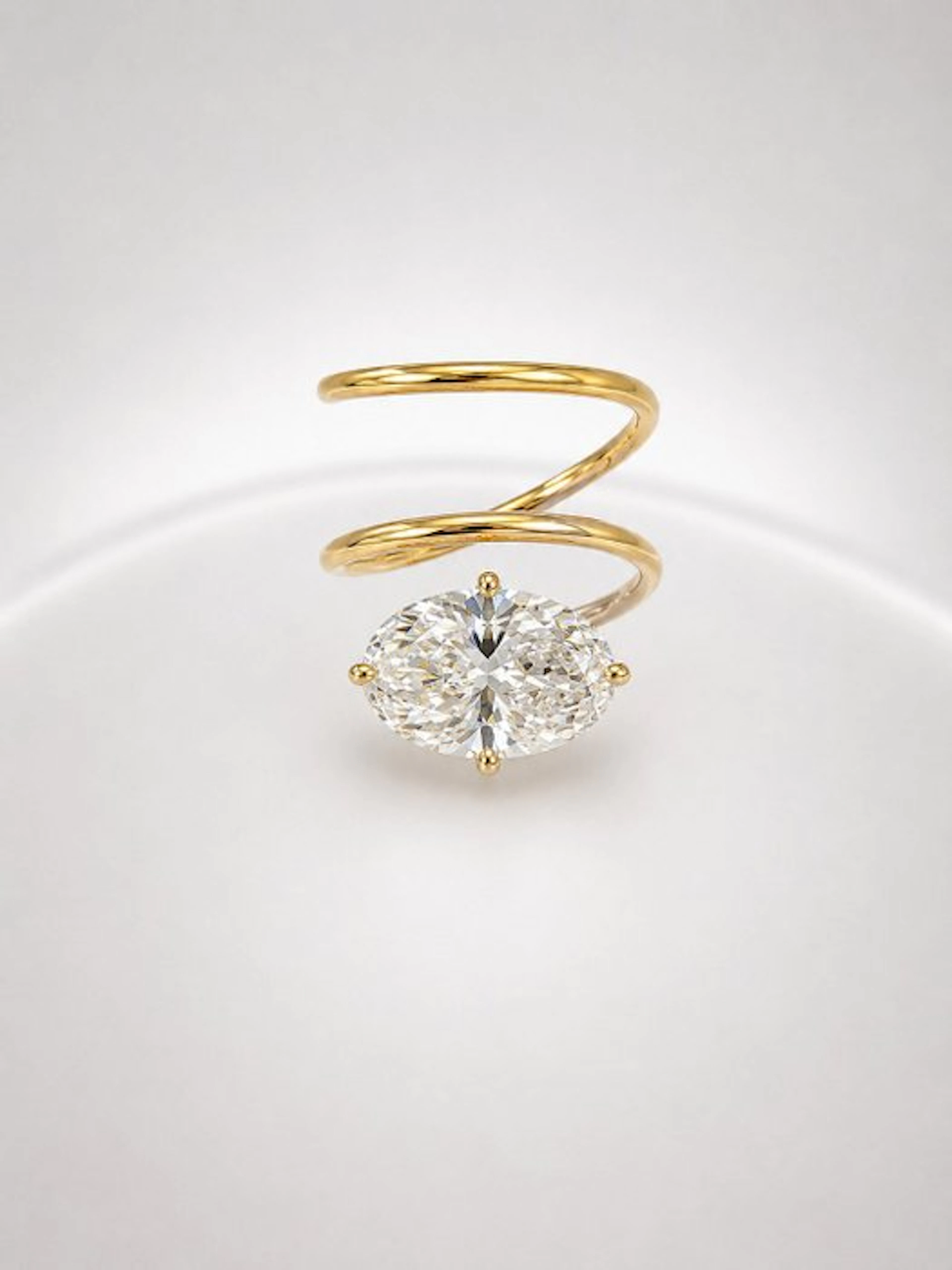Ring - 14 kt. Yellow gold - 3.01ct. tw. Diamond (Lab-grown)