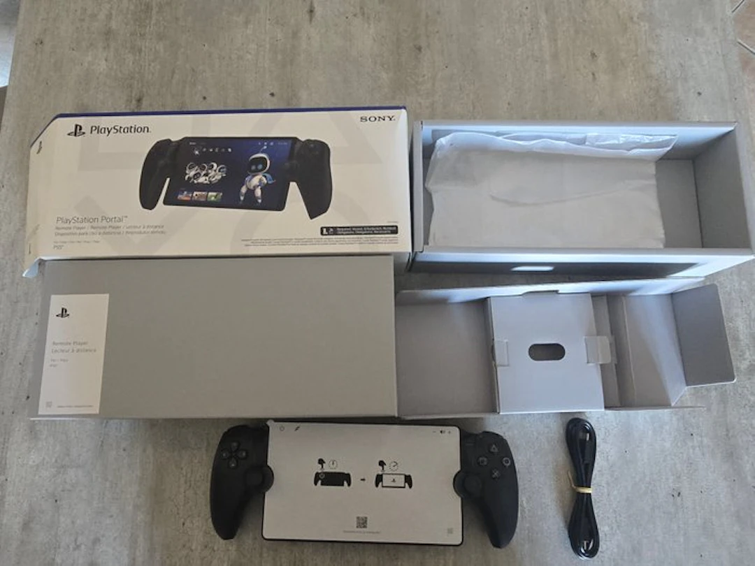 Sony - PlayStation Portal - PlayStation Portal - Handheld...