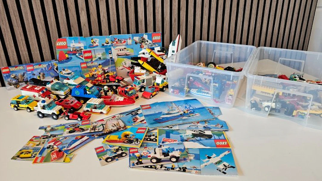 LEGO Pieces - 90s Town Parts Bundle