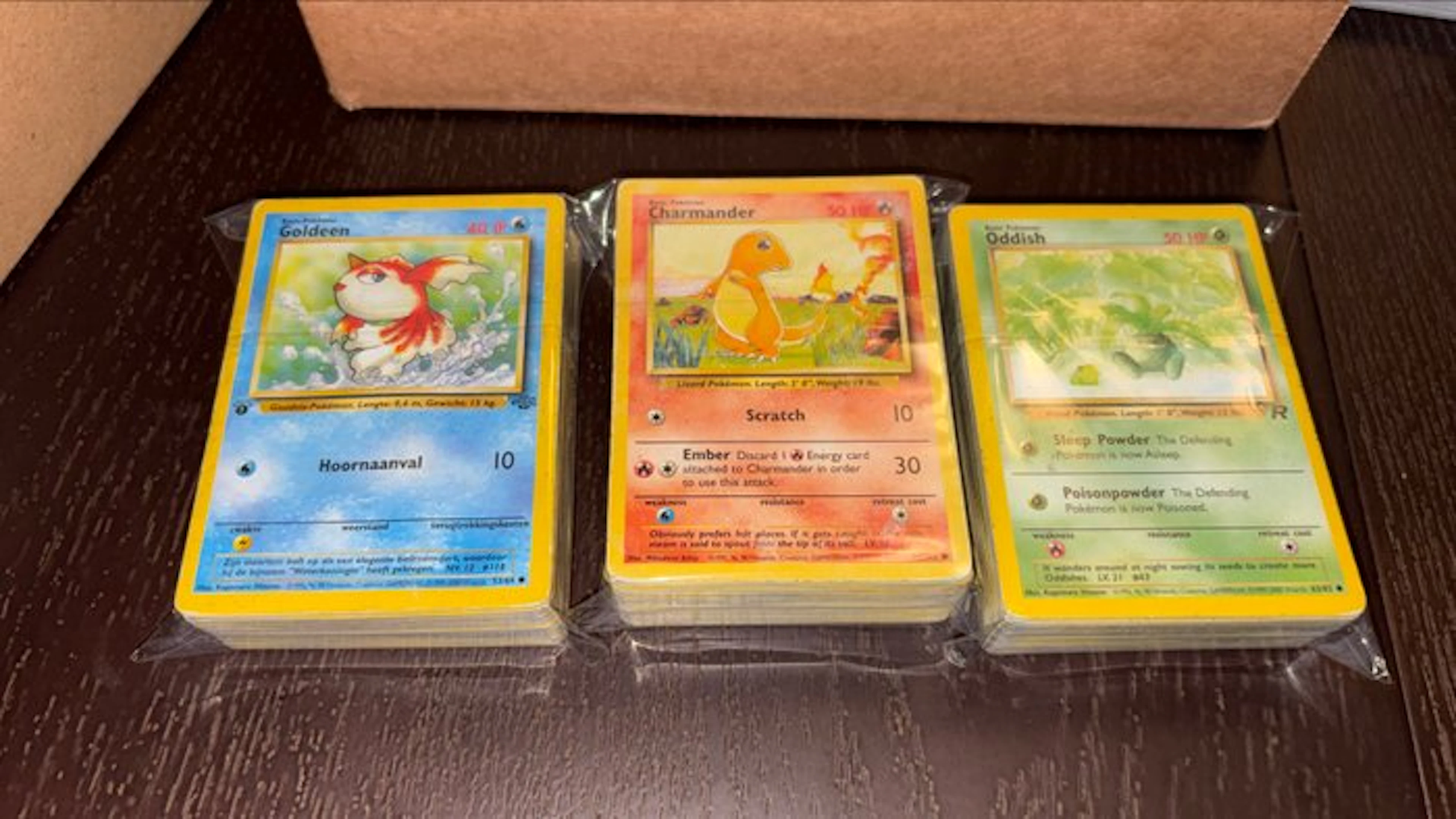 Pokémon - 2600 Bulk cards - Various sets