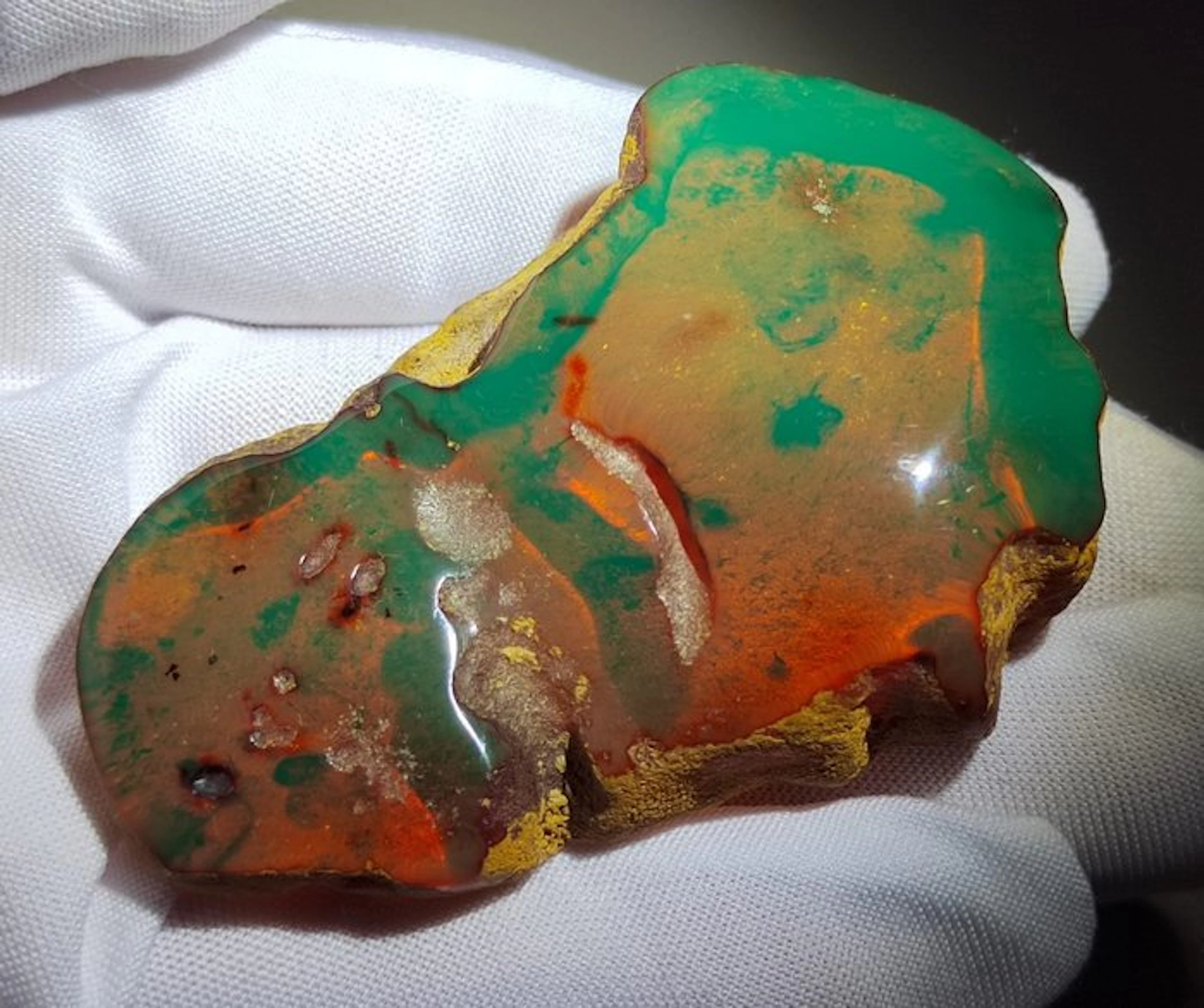 Dominican Amber!! AAA quality- 27.6 g