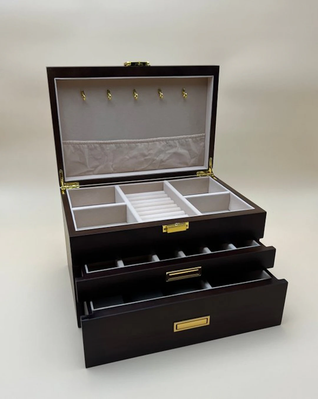 Jewellery box - 3 levels - Wood