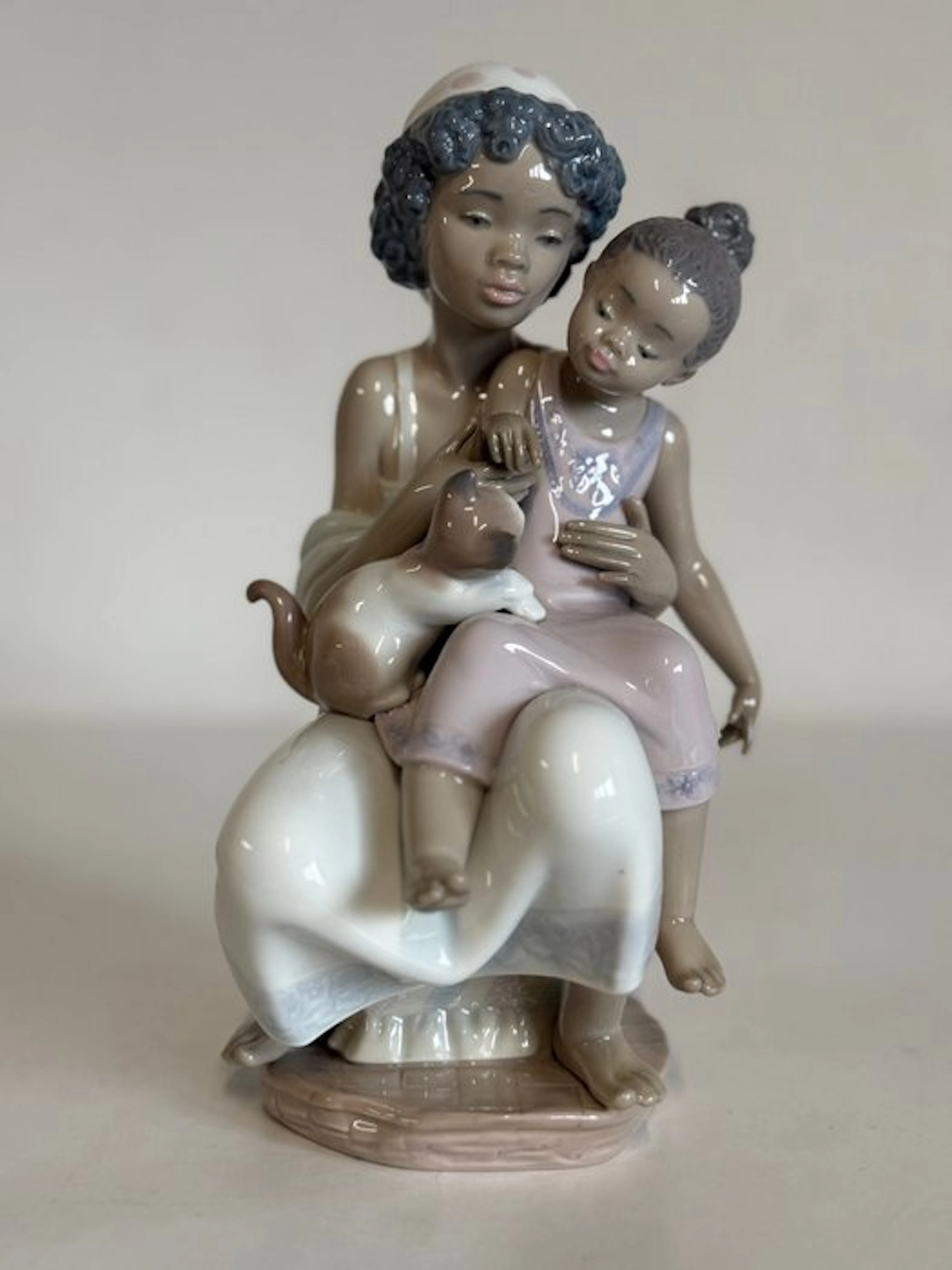 Figurine - Soft Meow - Madre Con Niña #5995 - Porcelain