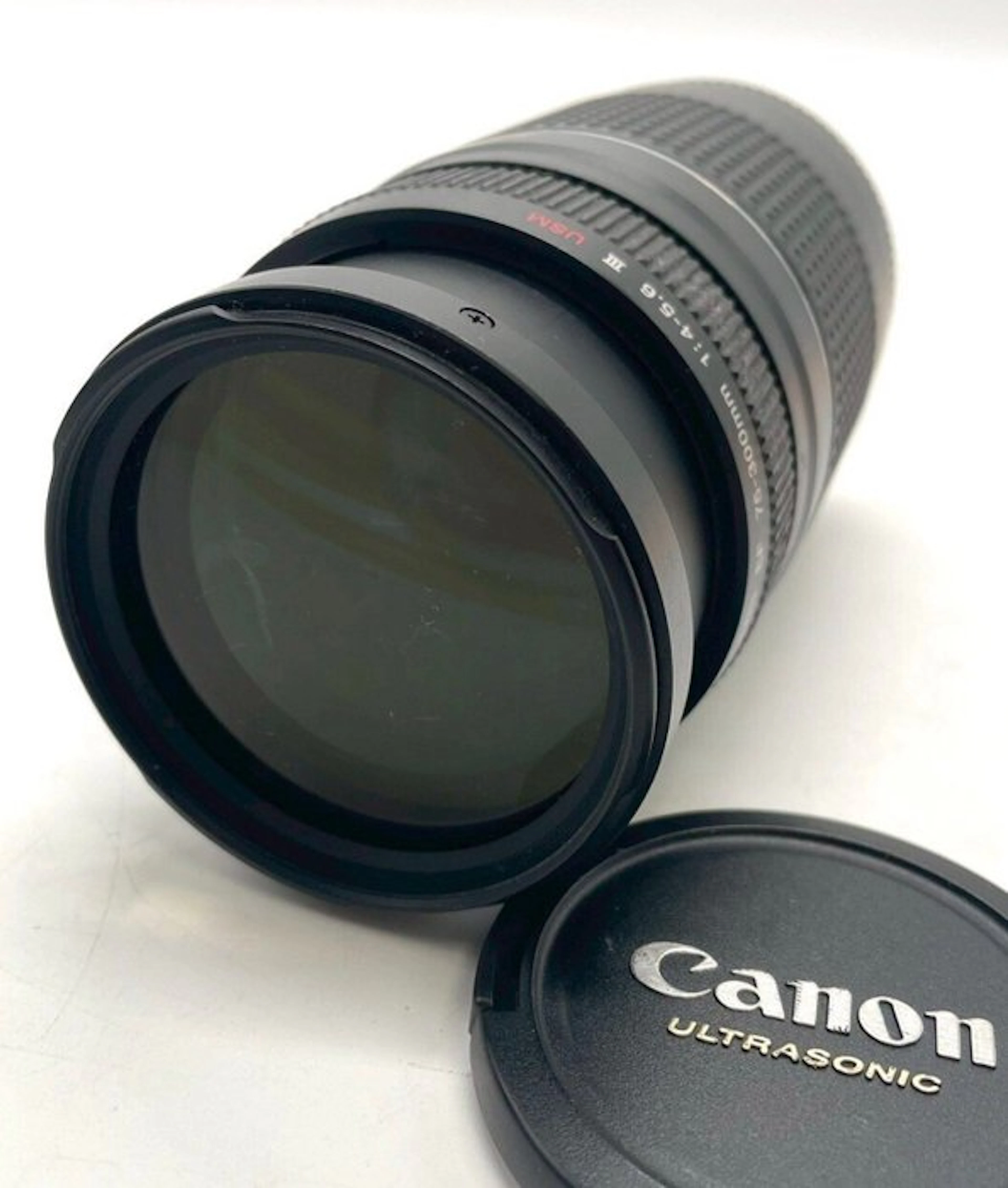 Canon EF 75-300mm 1:4-5.6 II USM Camera accessories