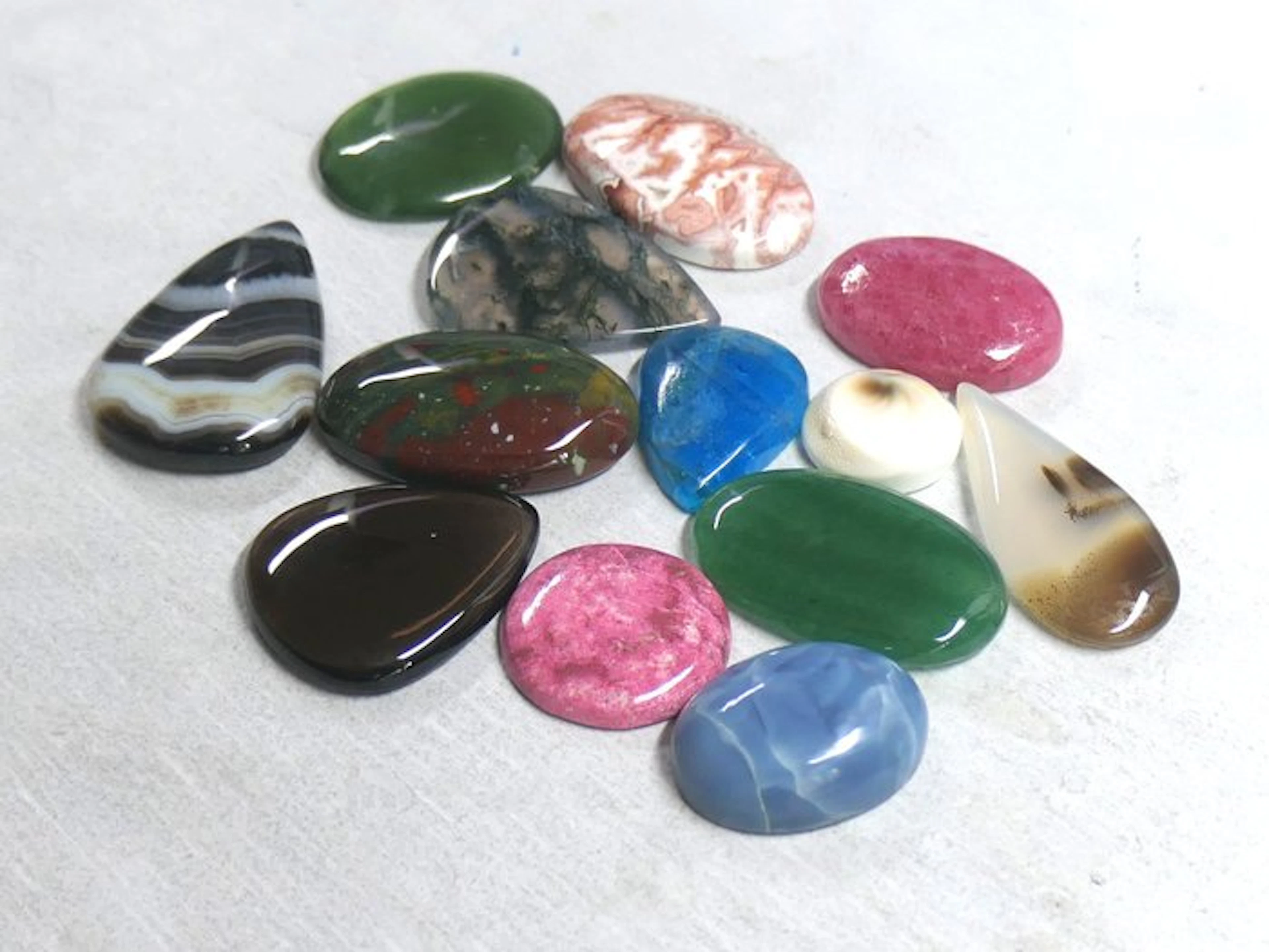 Set of superb 100% natural cabochons. Cabochon- 45.88 g - (13)