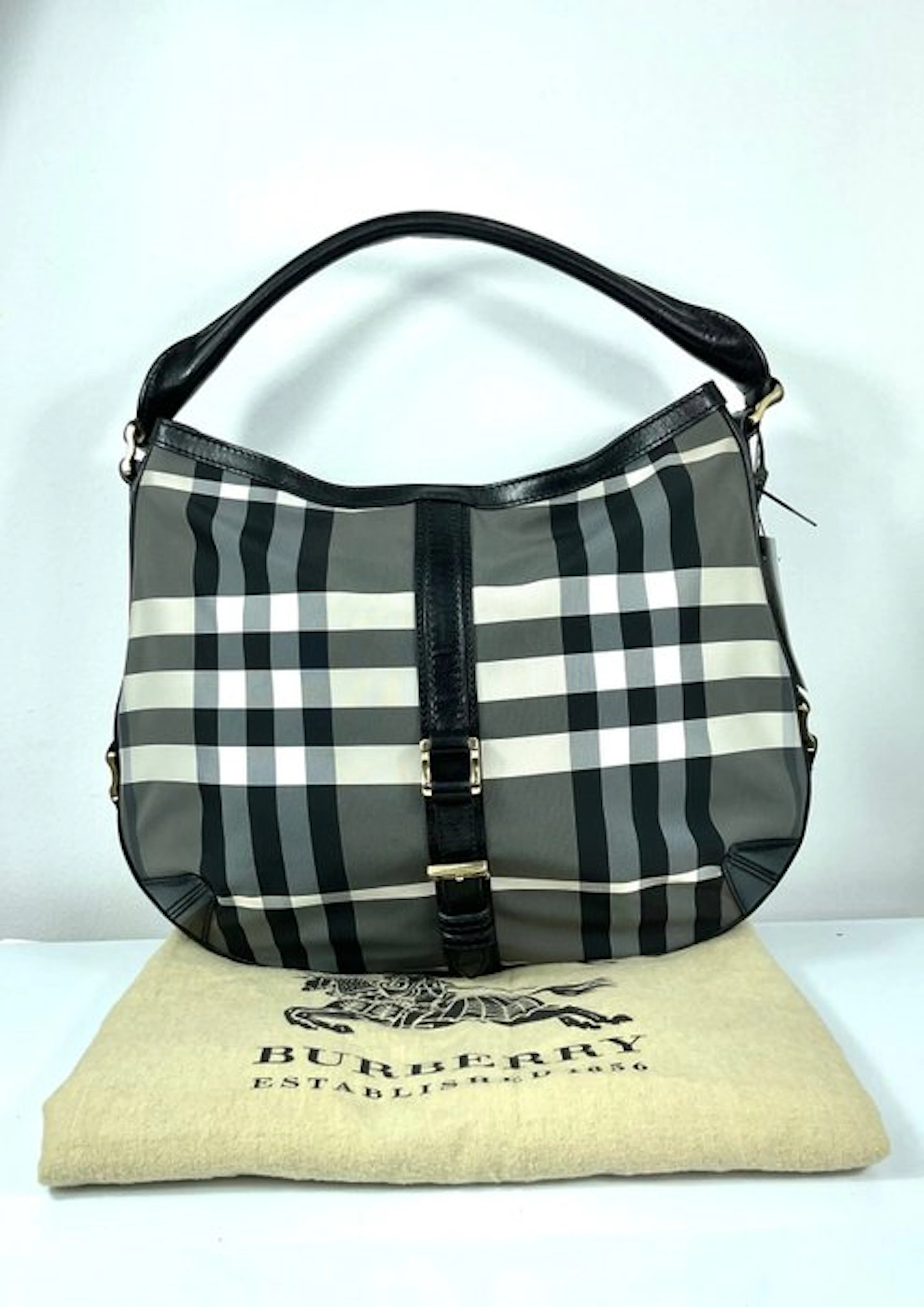Burberry - Bag