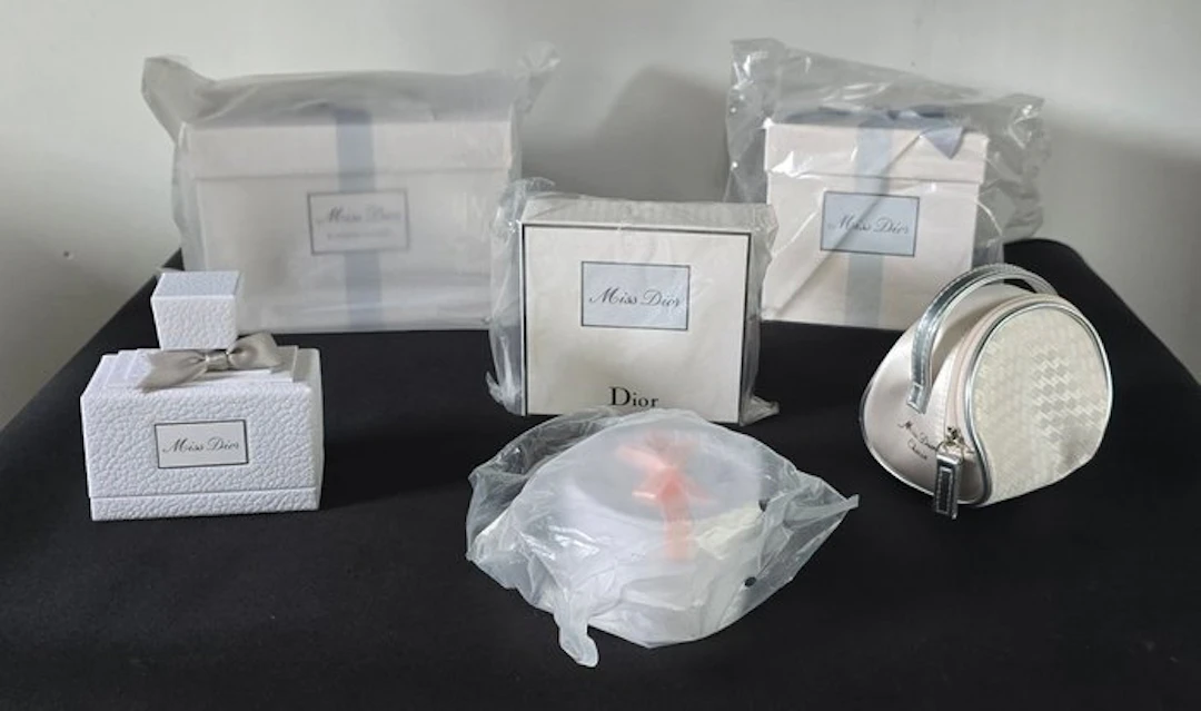 Themed collection - perfume miniatures - Dior