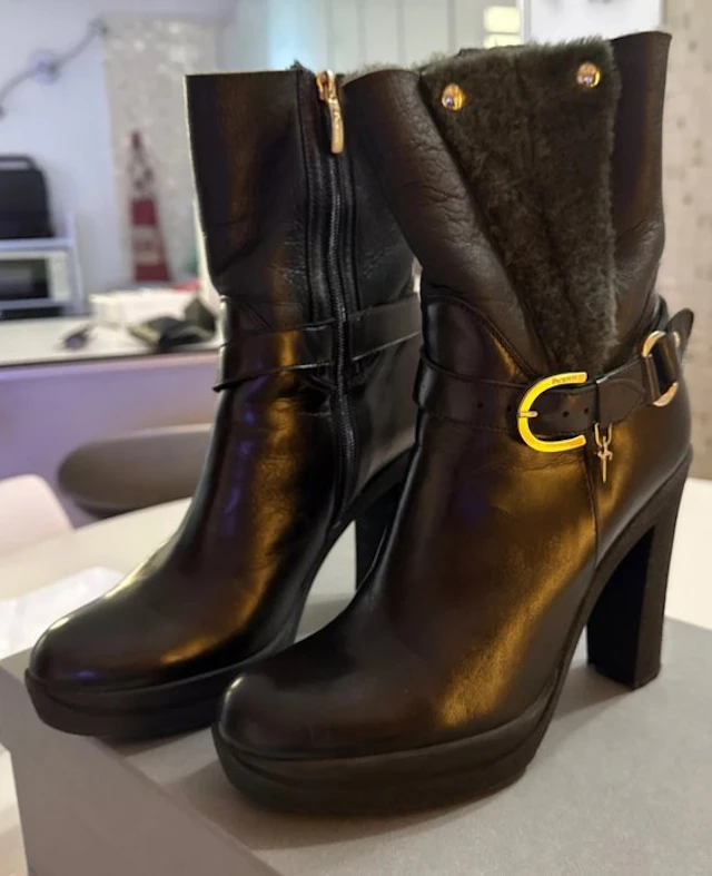 Cesare Paciotti - Ankle boots - Size: EU 39