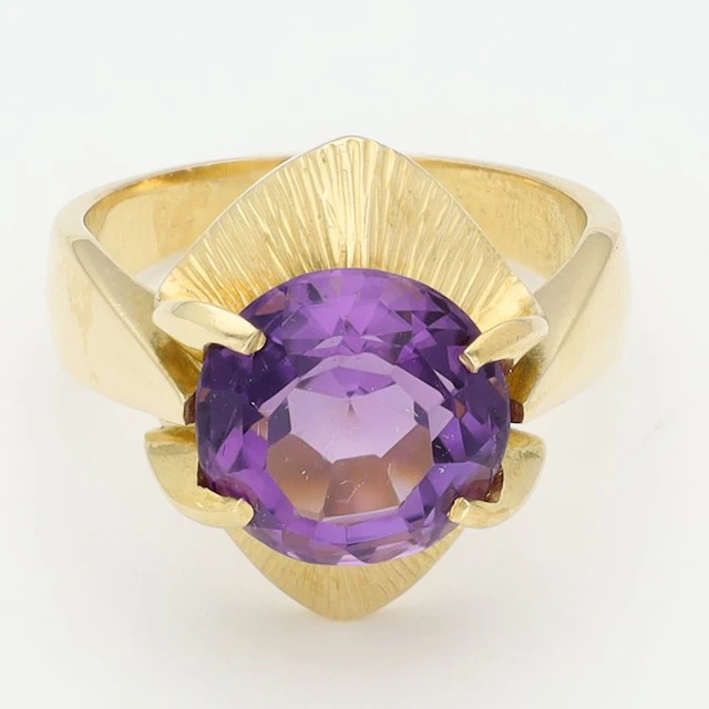 Ring - 18 kt. Yellow gold Spinel