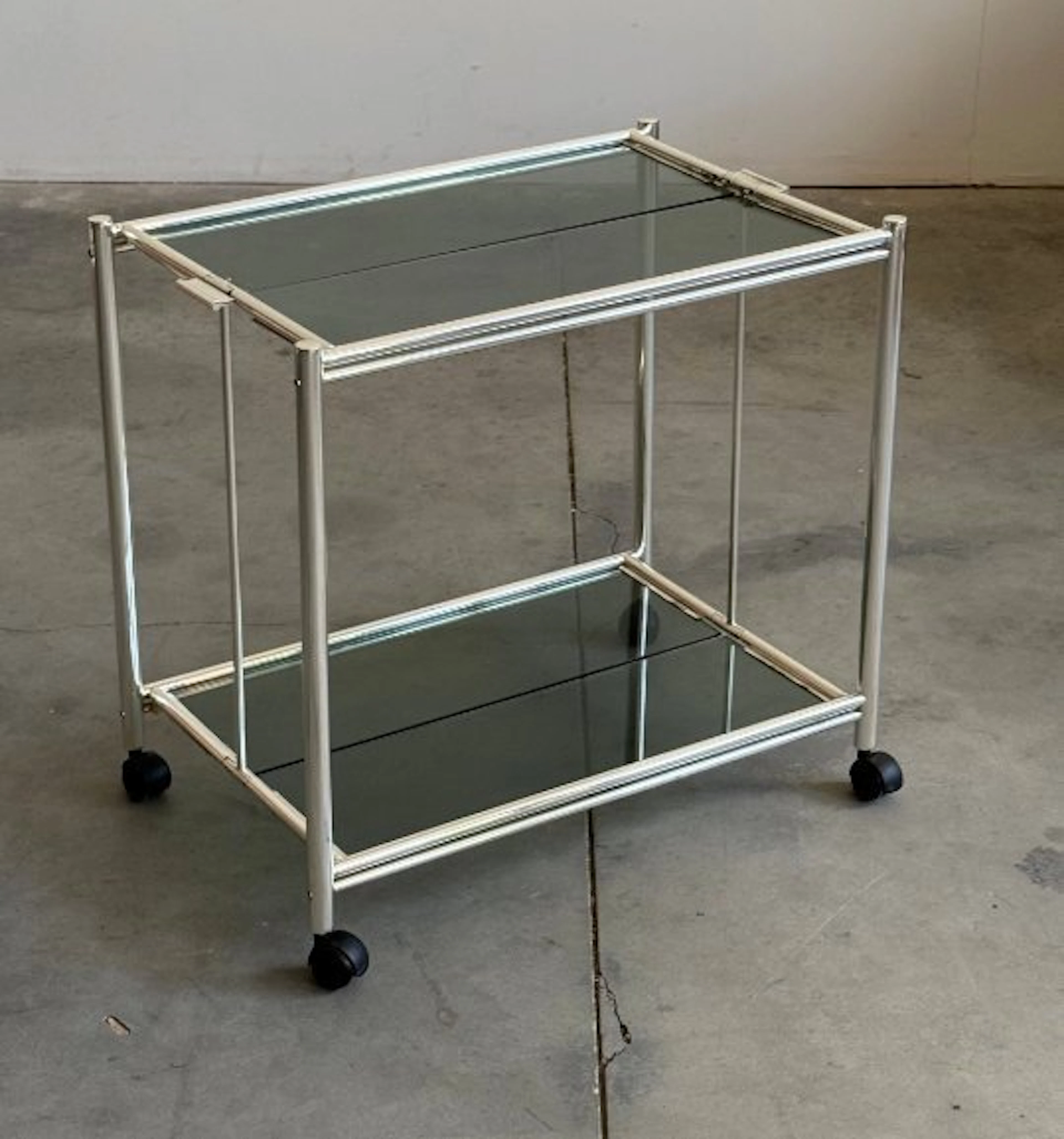 Serving trolley - Metal, Glass - Resealable - Space age