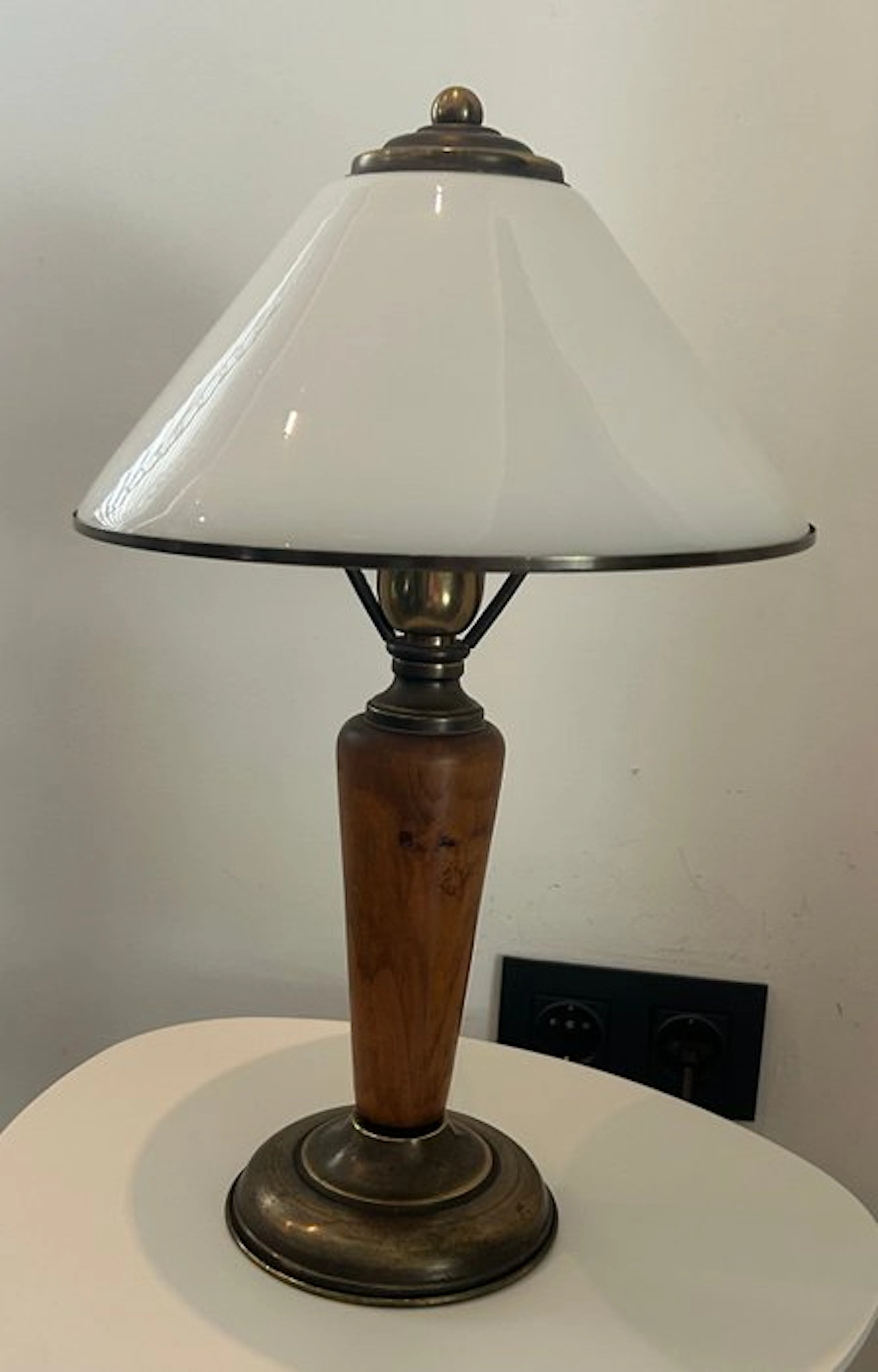 Kemner - Table lamp - Wood, Brass, Glass