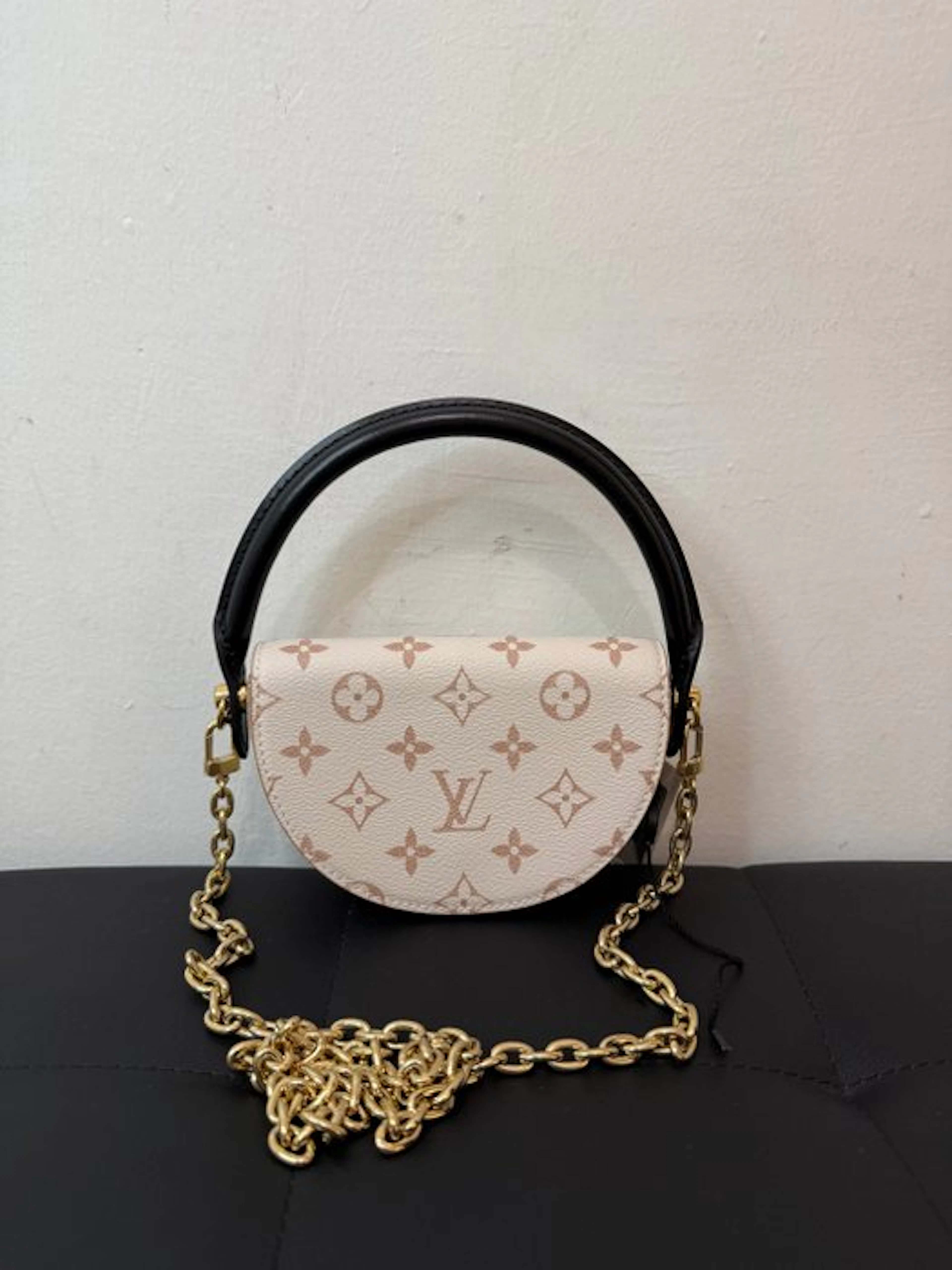 Louis Vuitton - Bag