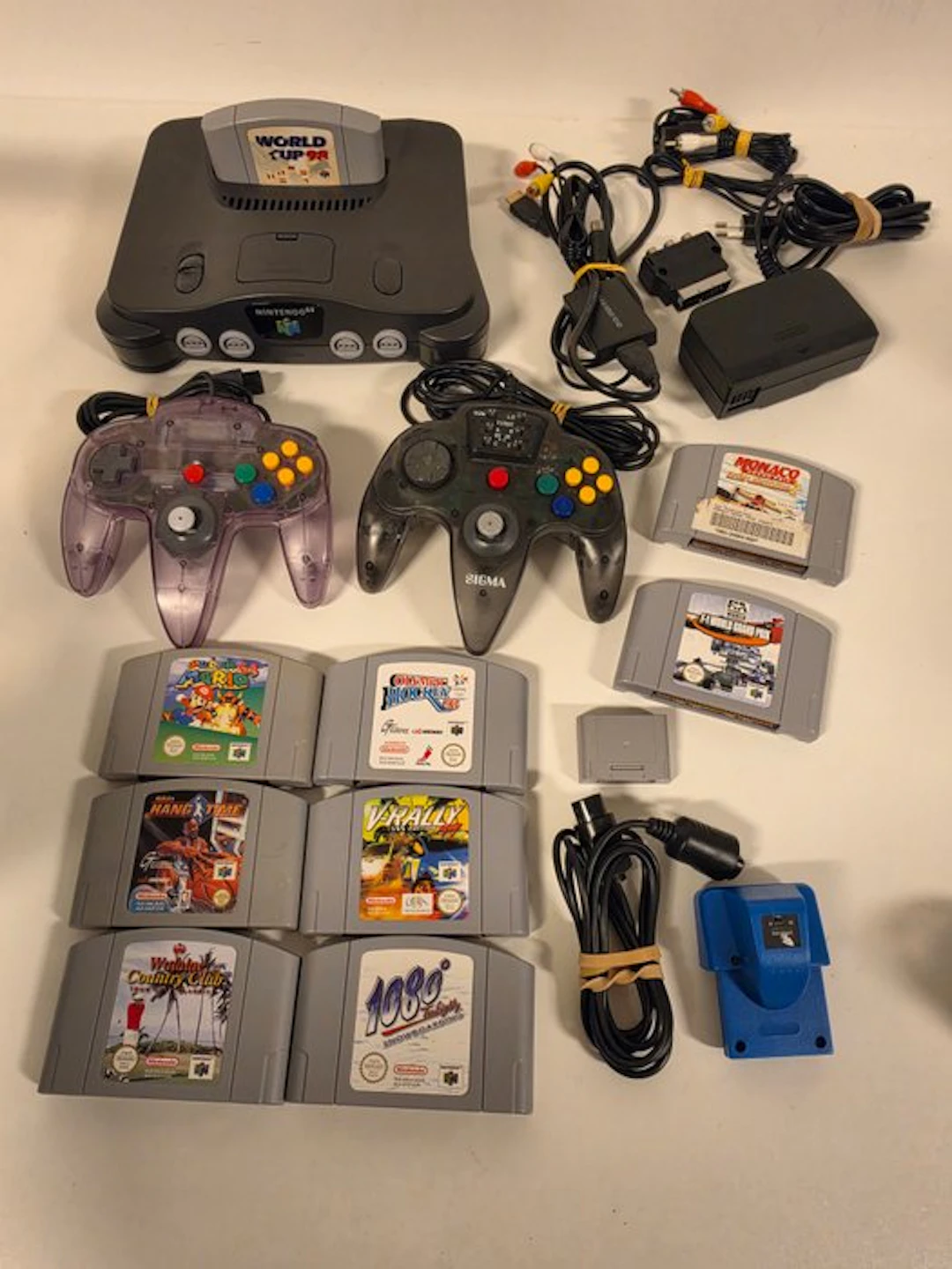 Nintendo - Nintendo 64 - N64 & 9x Games & 2 Controllers...