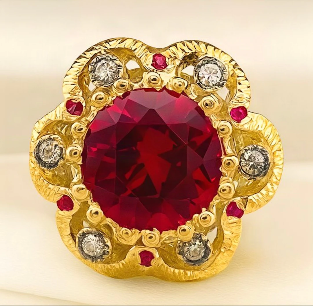 No reserve price - Ring - 9 kt. Yellow gold, Silver Ruby - Diamond