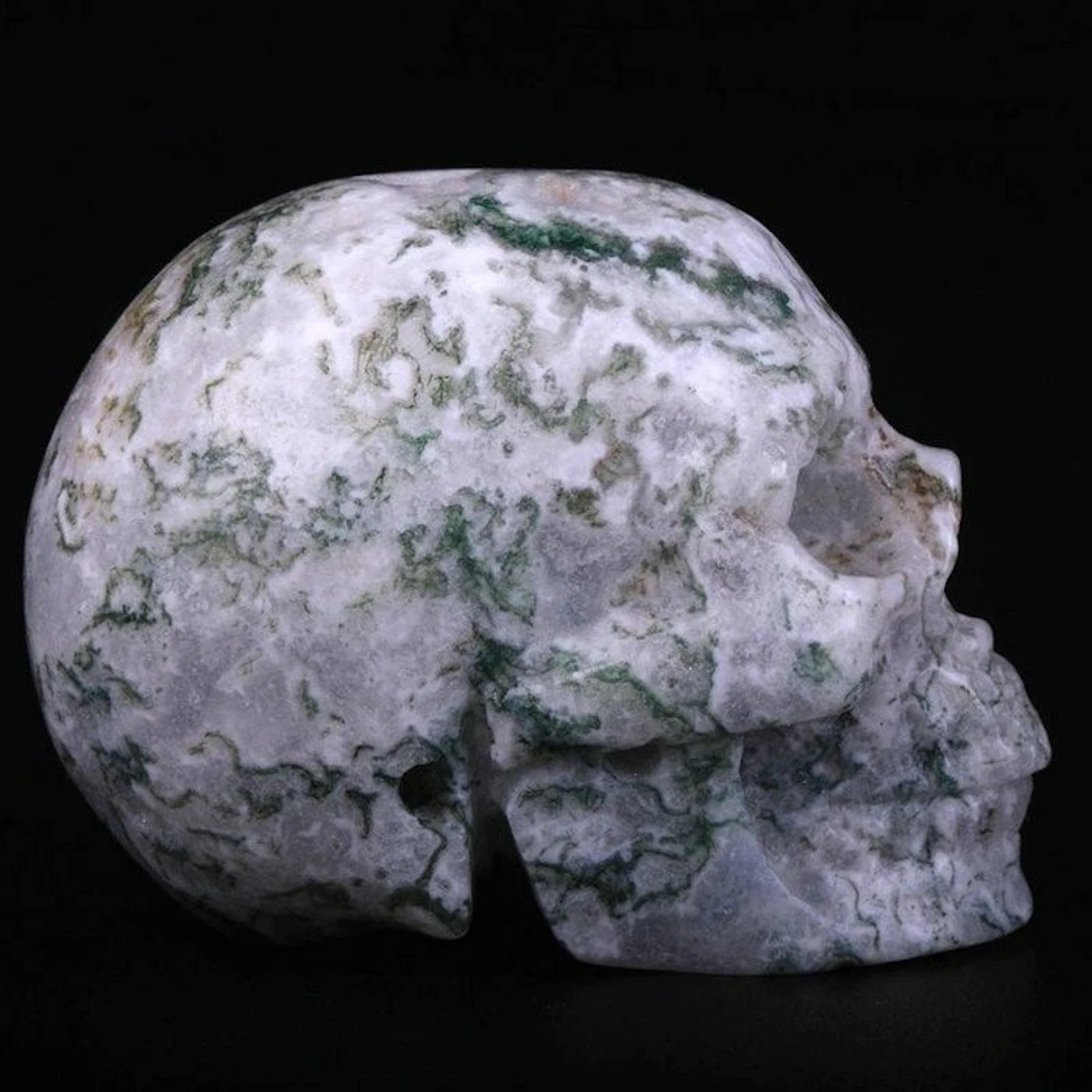 88 g Green Moss Agate Skull – Microscopic druzy in the...