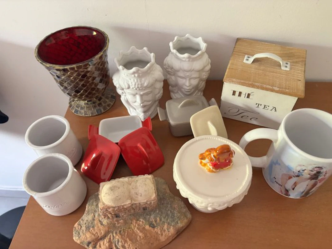 Themed collection - kitchen items and decorations
