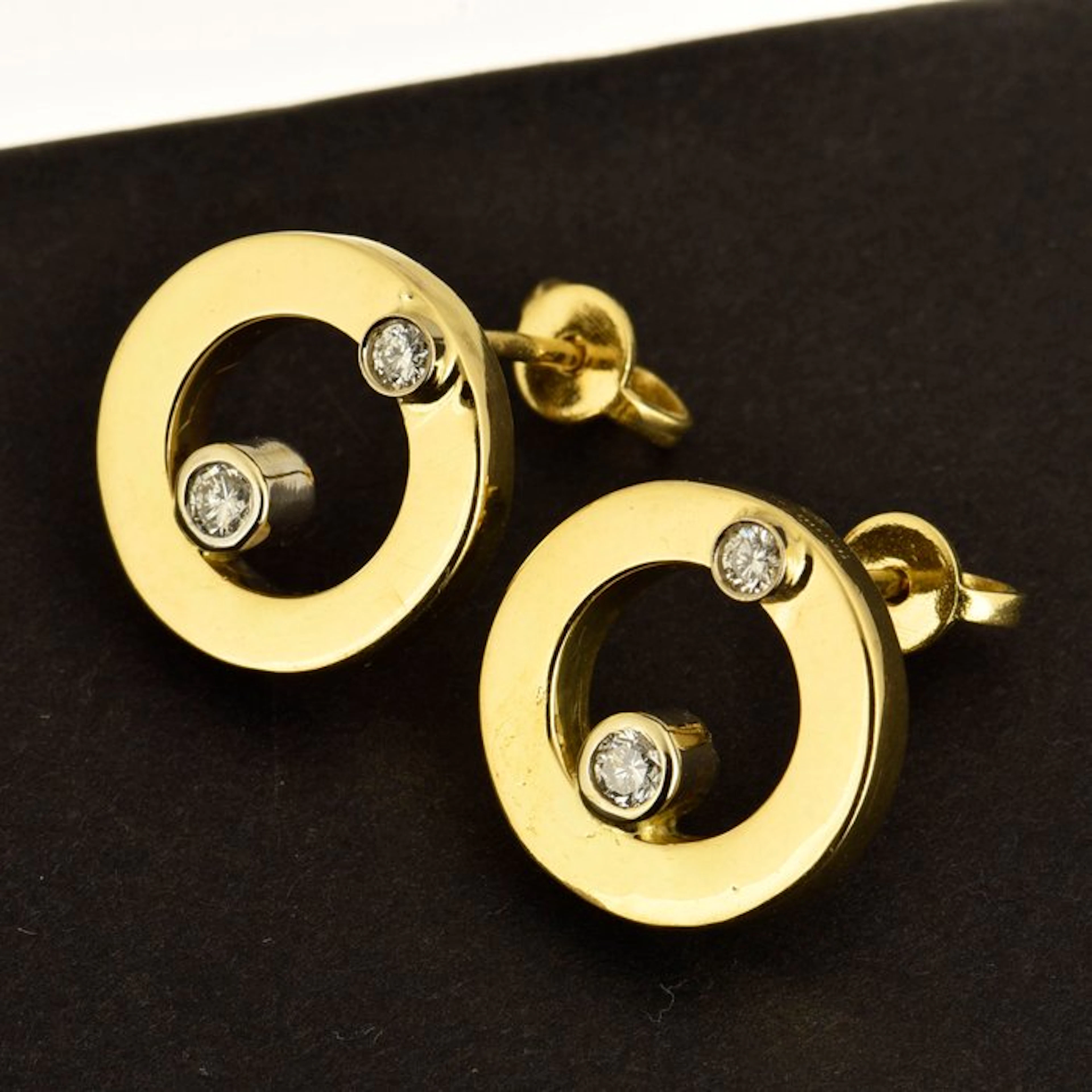 Earrings - 18 kt. Yellow gold Diamond (Natural)
