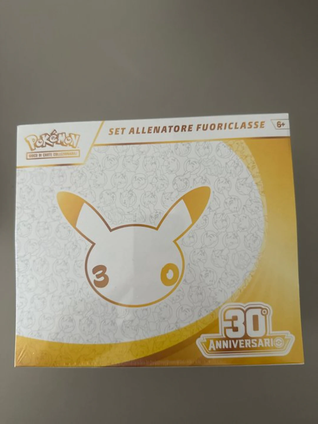Pokémon - 1 Box - Set Allenatore Fuoriclasse 30° Anniversario - Various sets