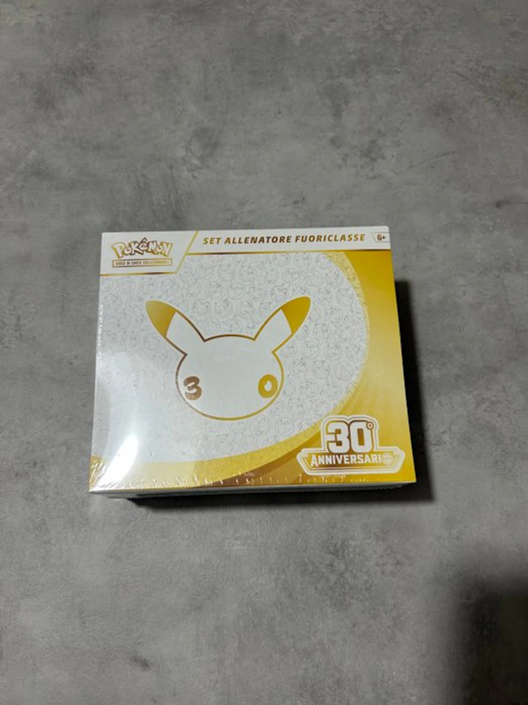 Pokémon - 1 Sealed box - Various sets