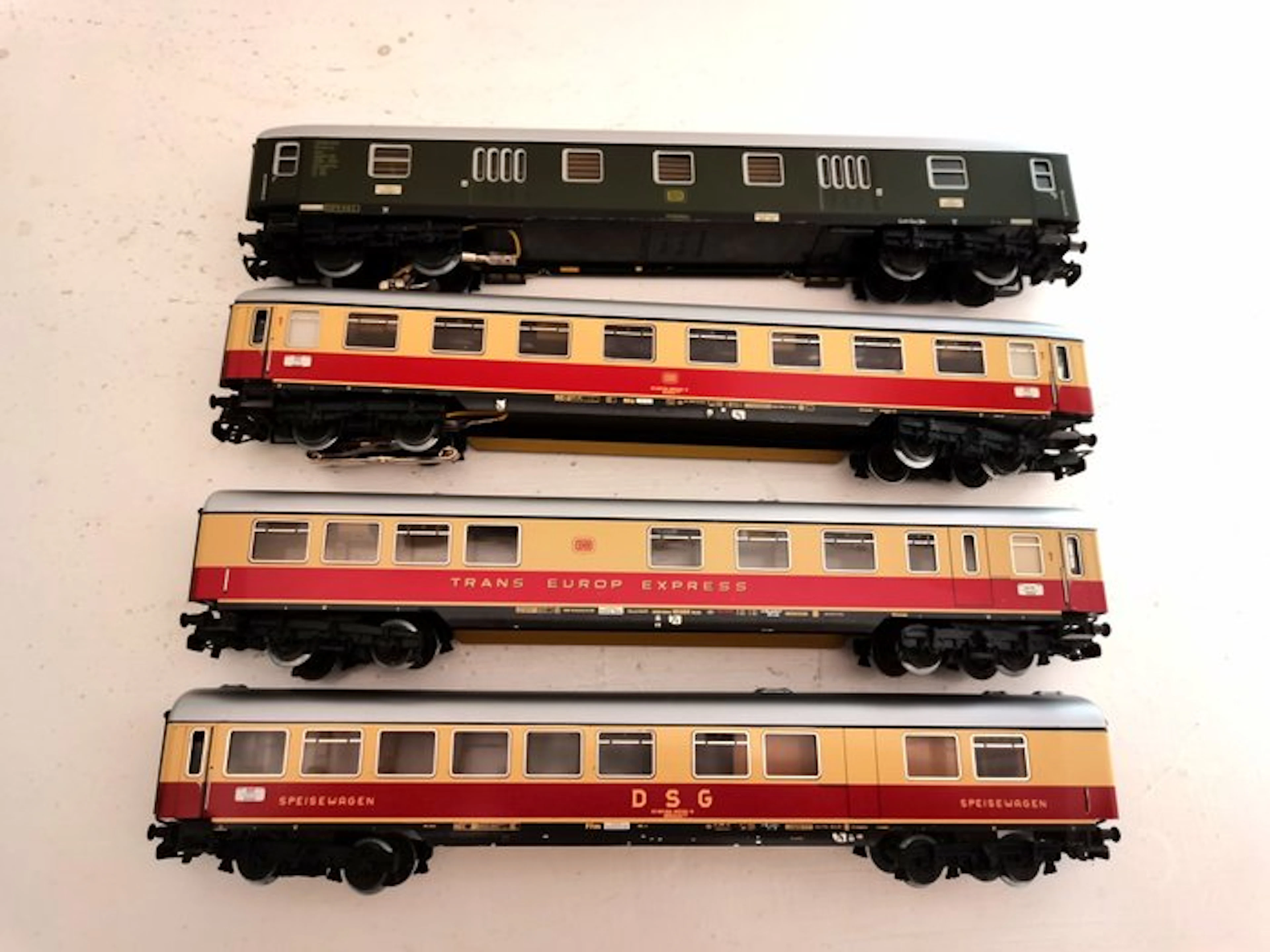 Märklin H0 - 4026; 4087; 4089;4058 - Model train (4) -...