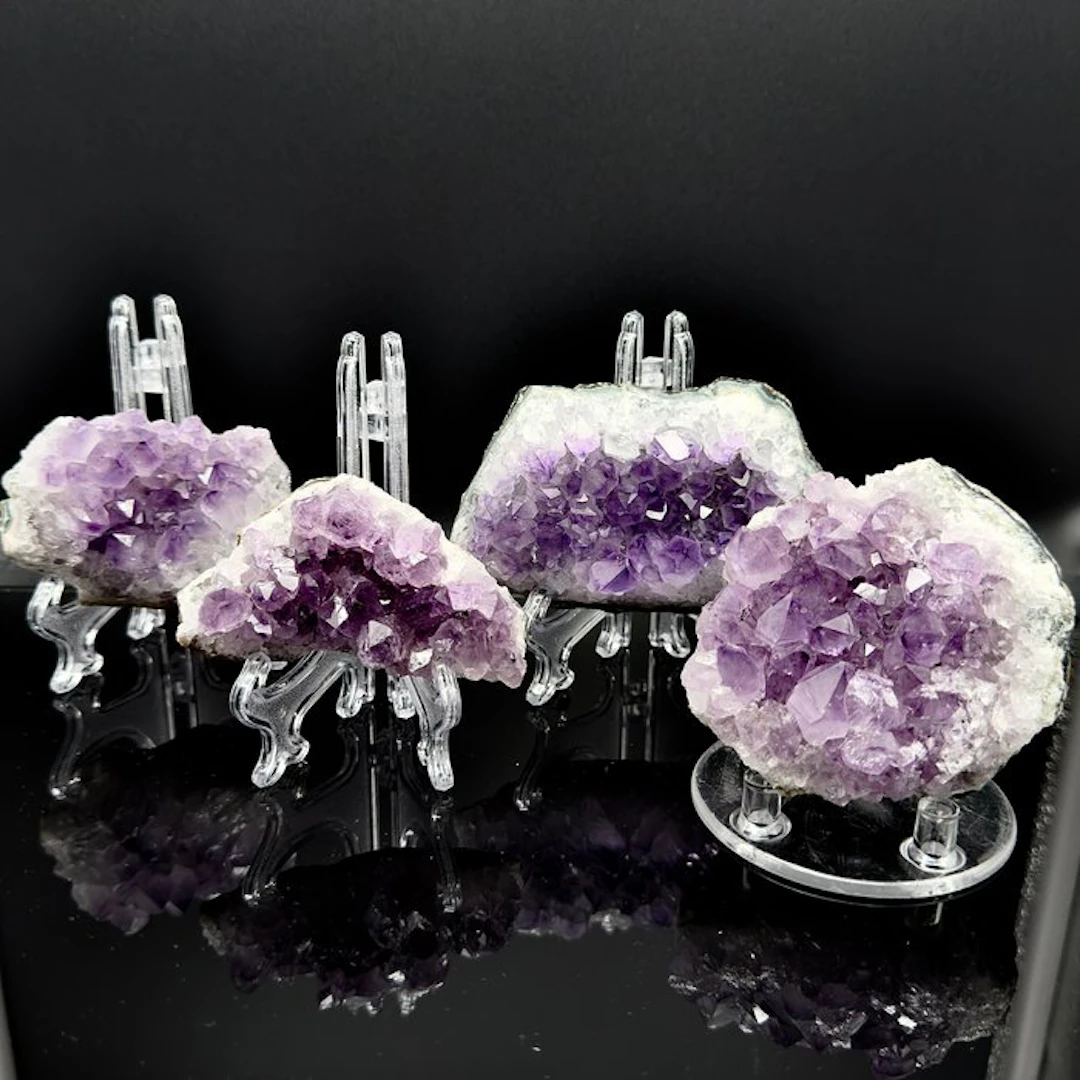 Amethyst quartz Rough- 938 g - (4)