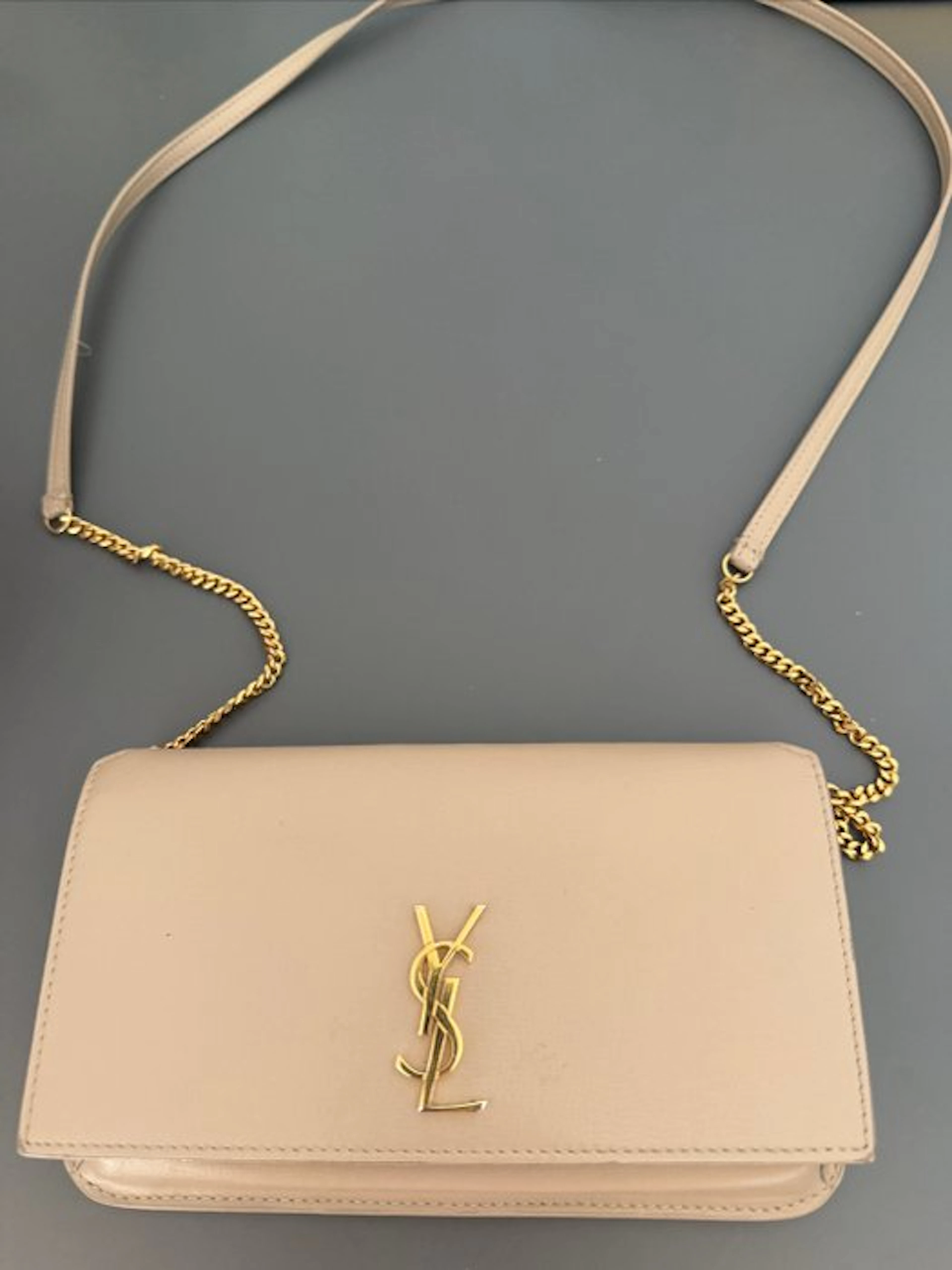 Saint Laurent - Cassandre - Crossbody bag