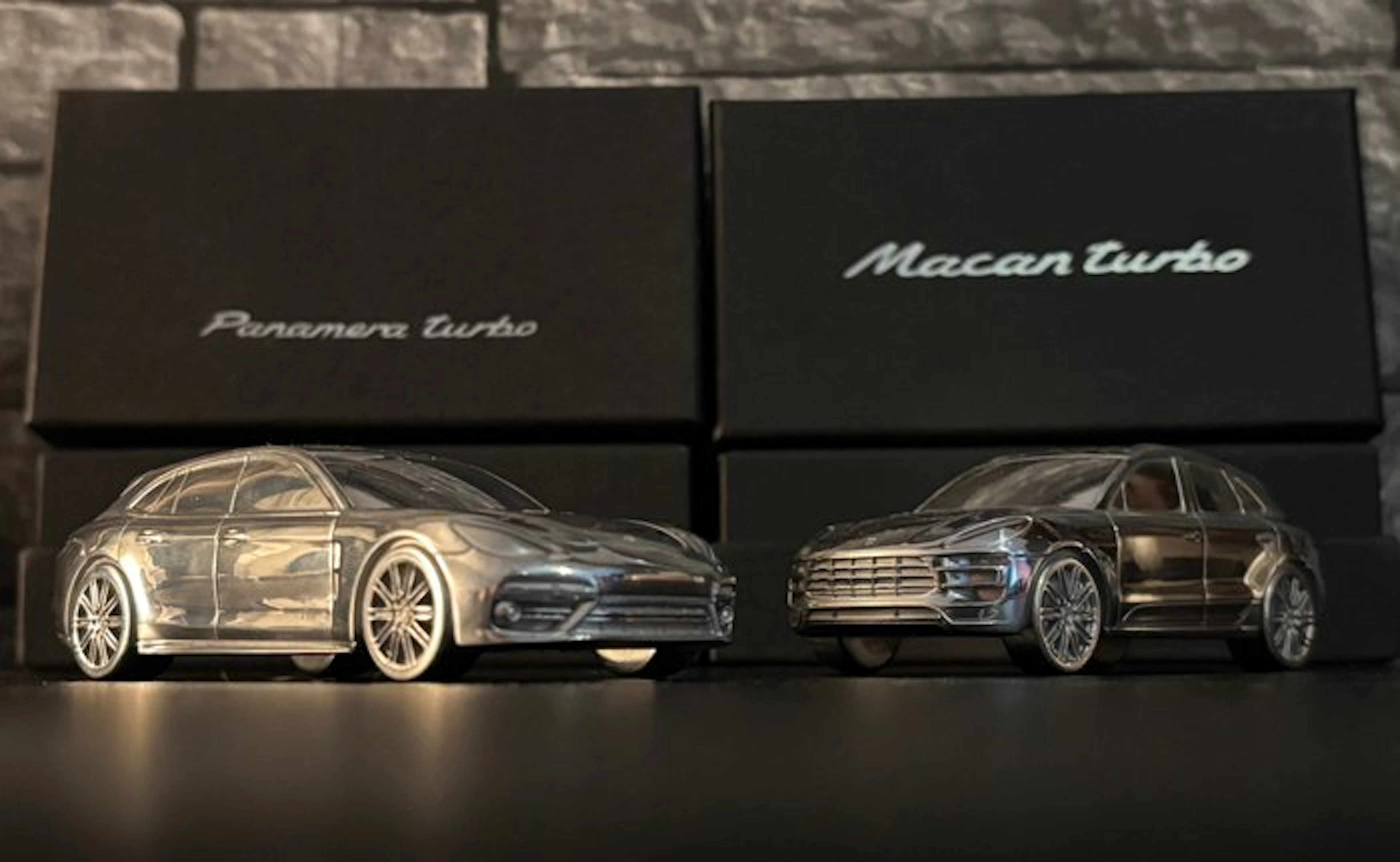 Model - Porsche