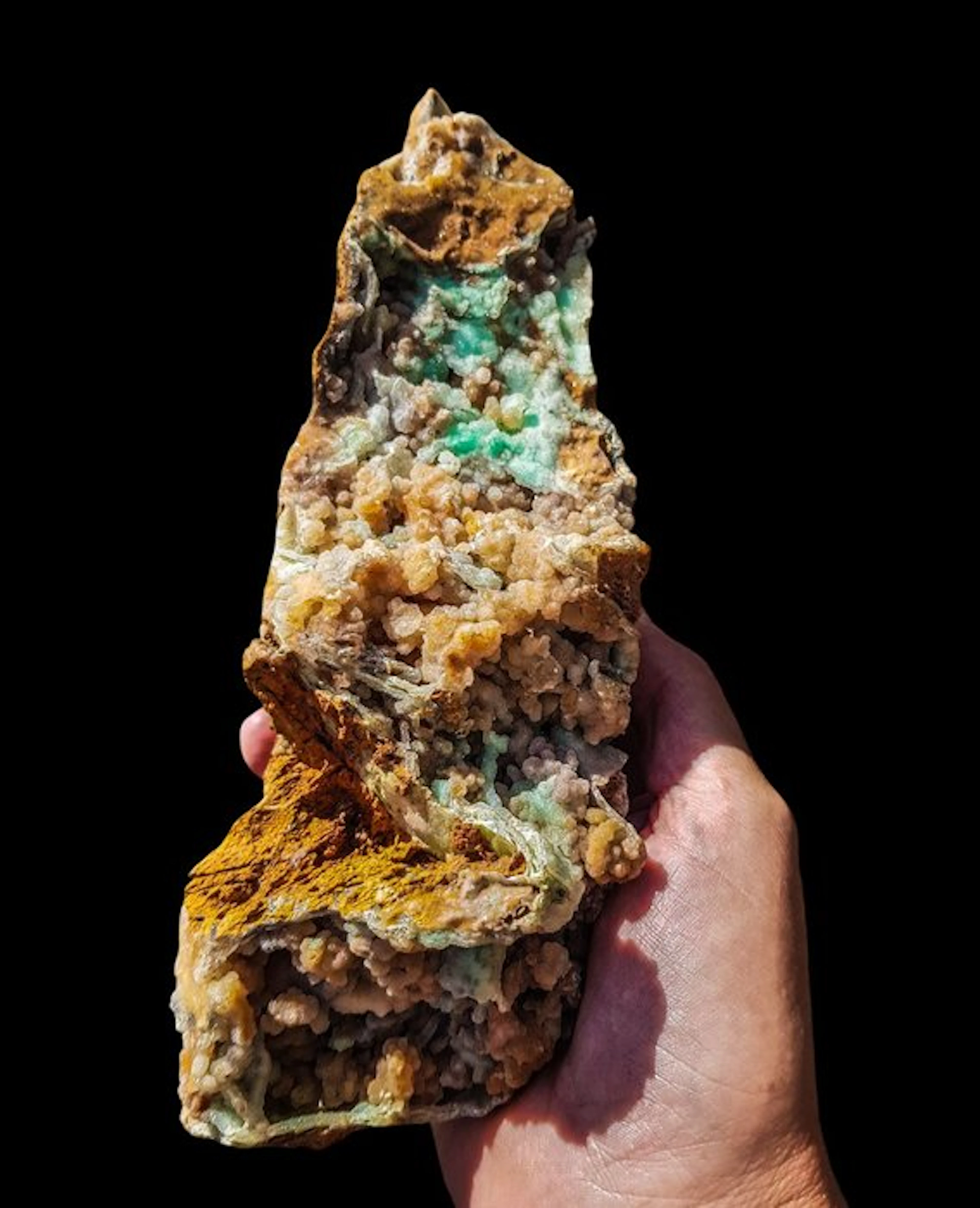Smithsonite green Crystals - Height: 25 cm - Width: 9 cm- 1396 g