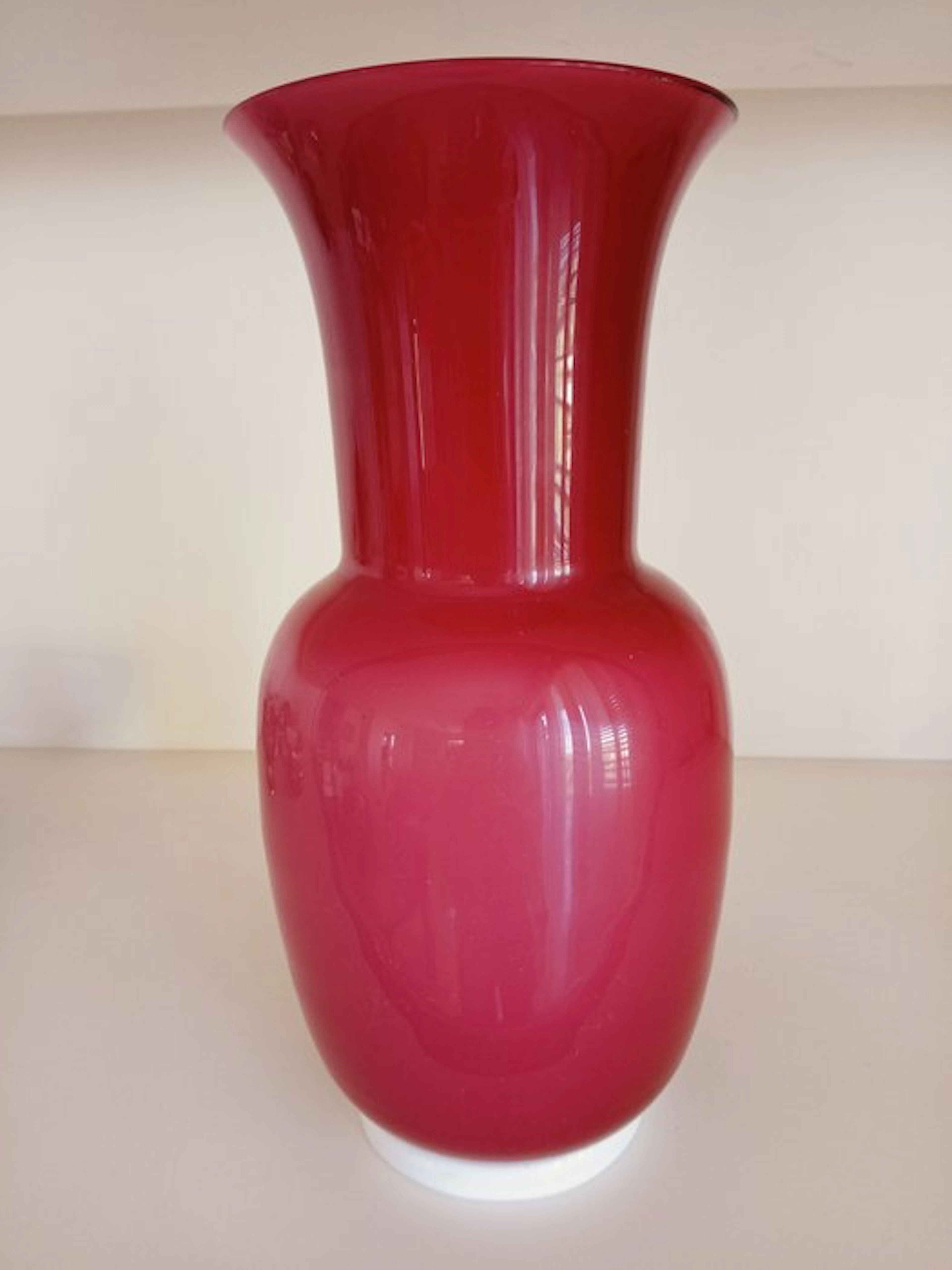Venini - Vase - Opalino - Opaline glass, 39 cm - Venini opaline vase