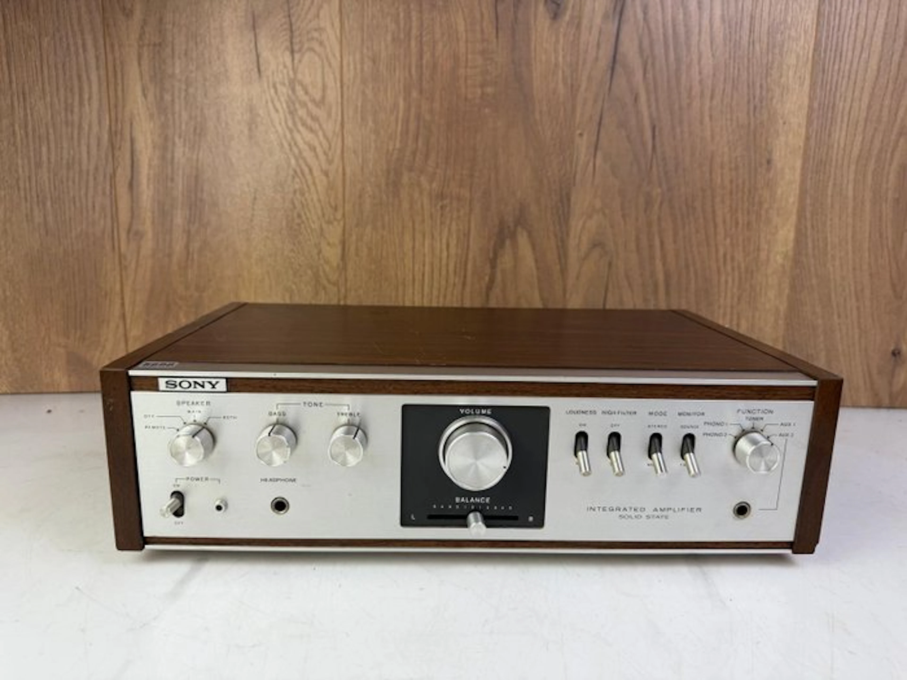 Sony - TA-1010 Solid state amplifier