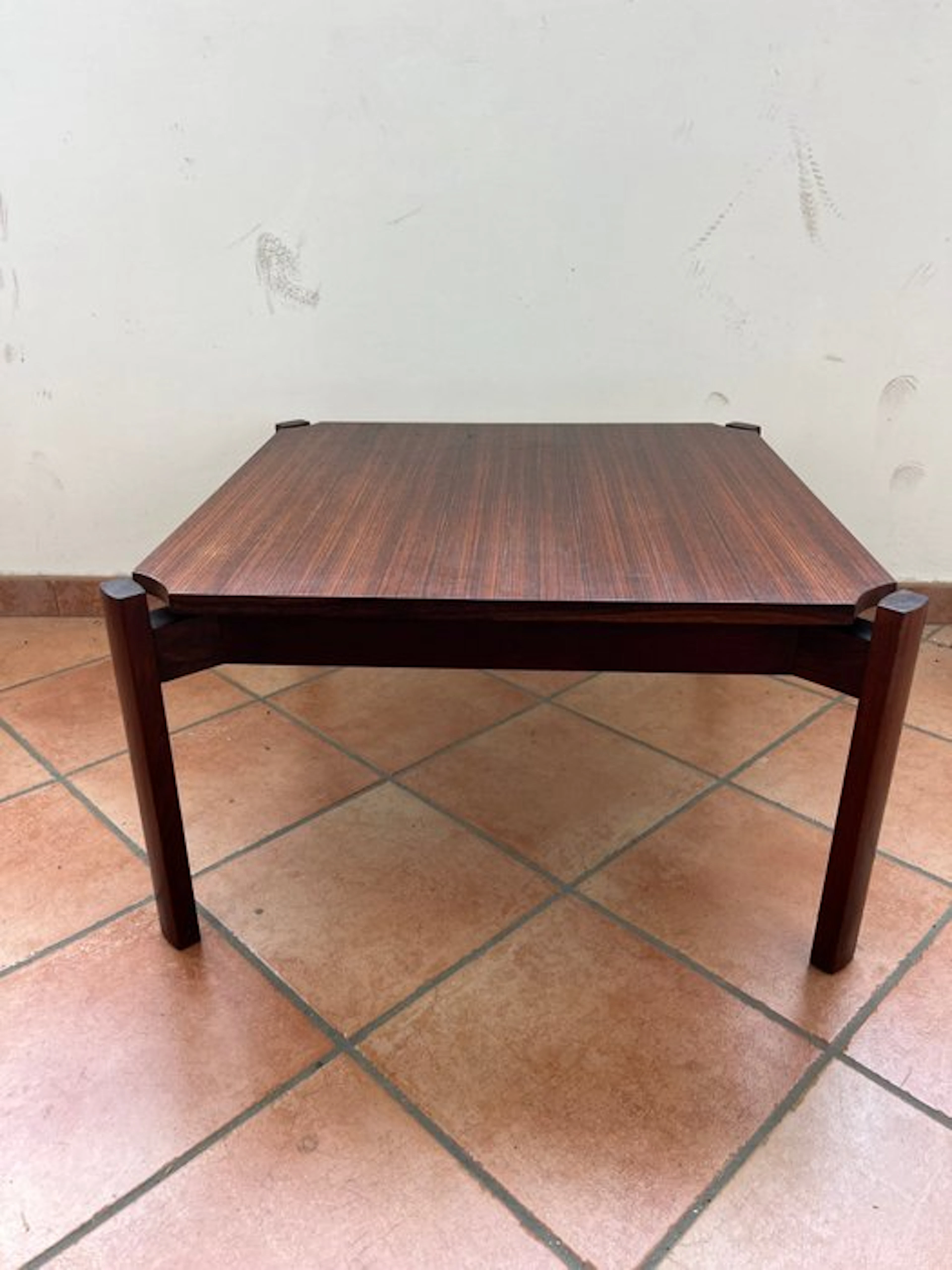 Centre table - teak - square coffee table