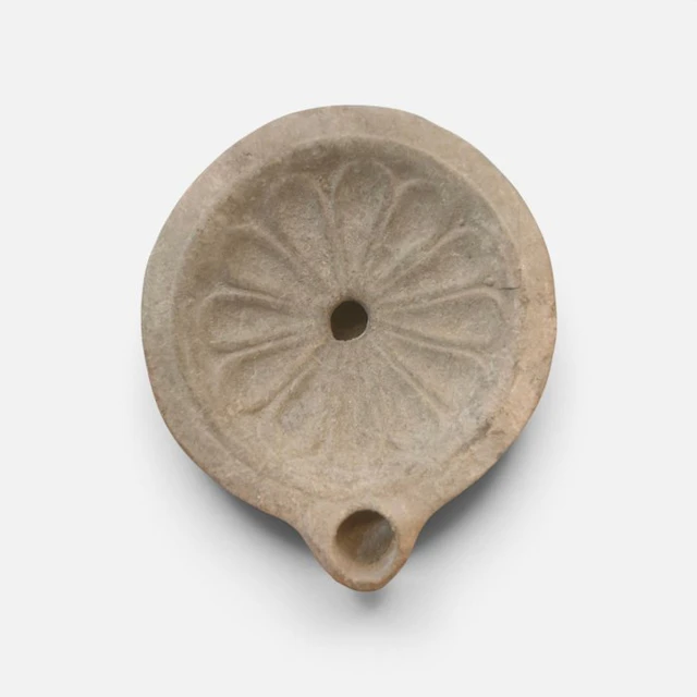 Ancient Roman Terracotta Oil Lamp with Rosette With Spanish Export License