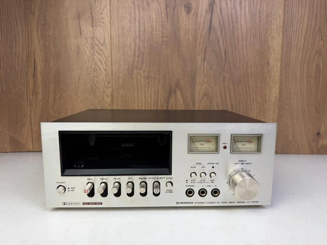 Pioneer - CT-F2121 Cassette recorder-player