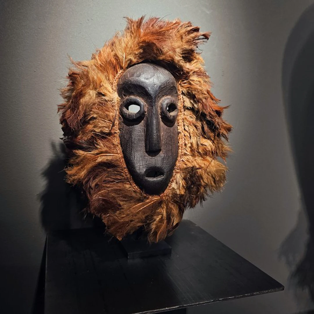 Rare mask Lukwakongo - Lega - DR Congo