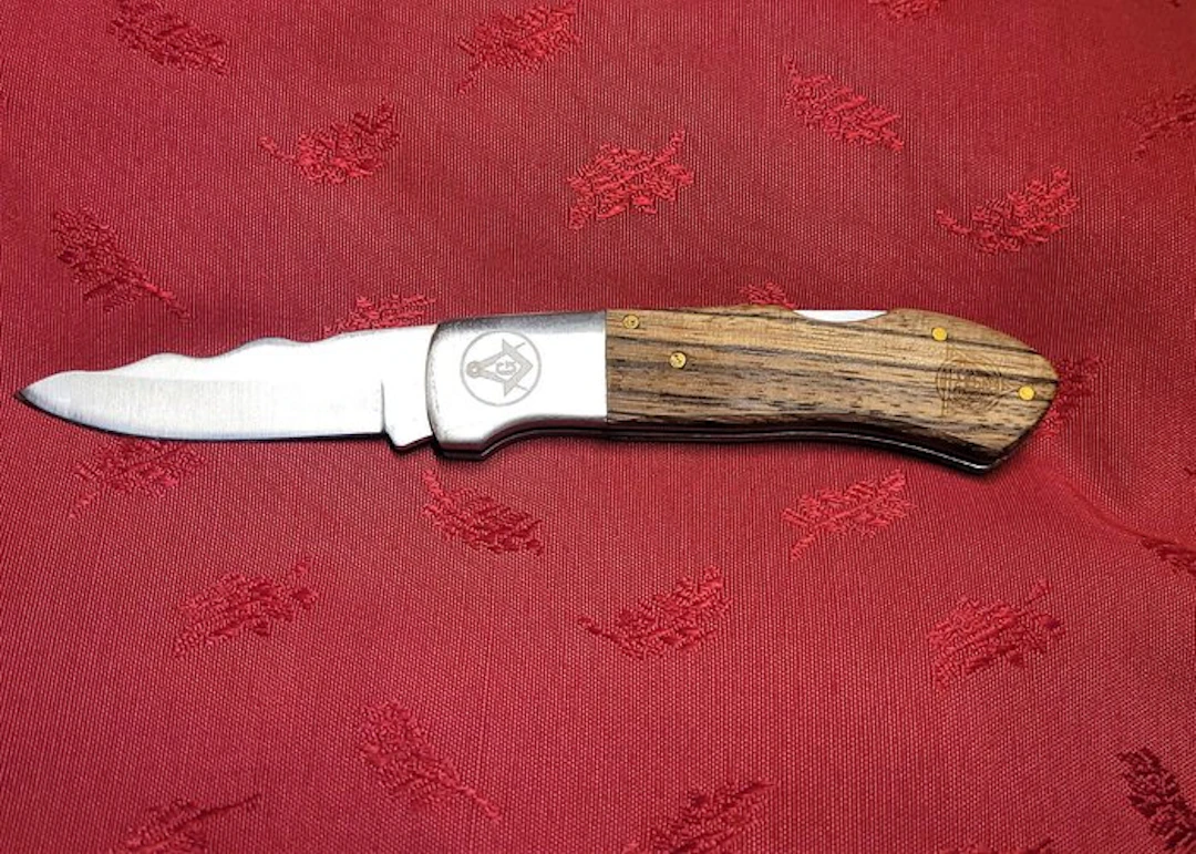 Table knife - Blade 'Flamboyant' - Wood - Artisanal knife F.°.M