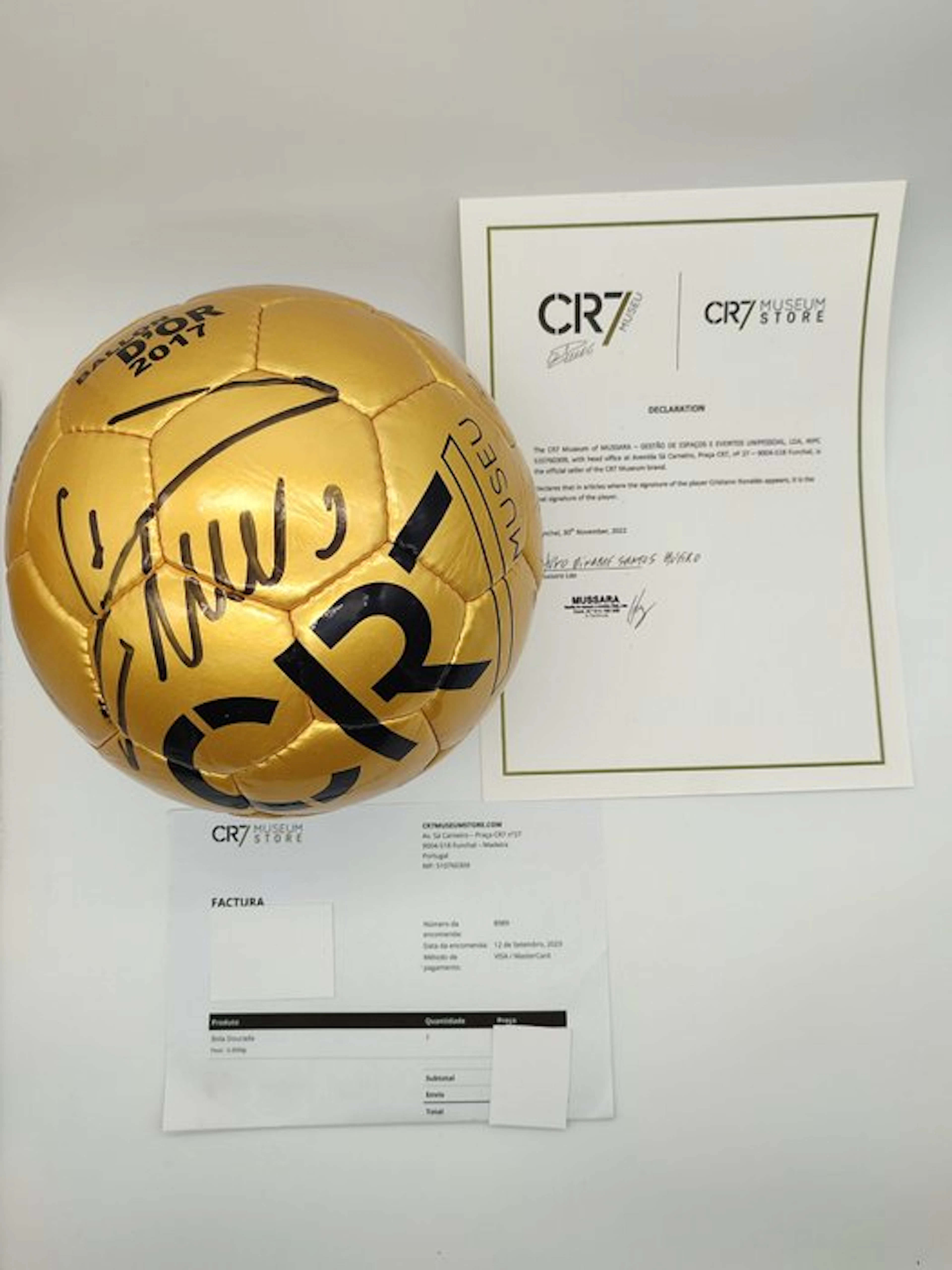 Cristiano Ronaldo - *NO RESERVE PRICE* Golden Ball Signed...
