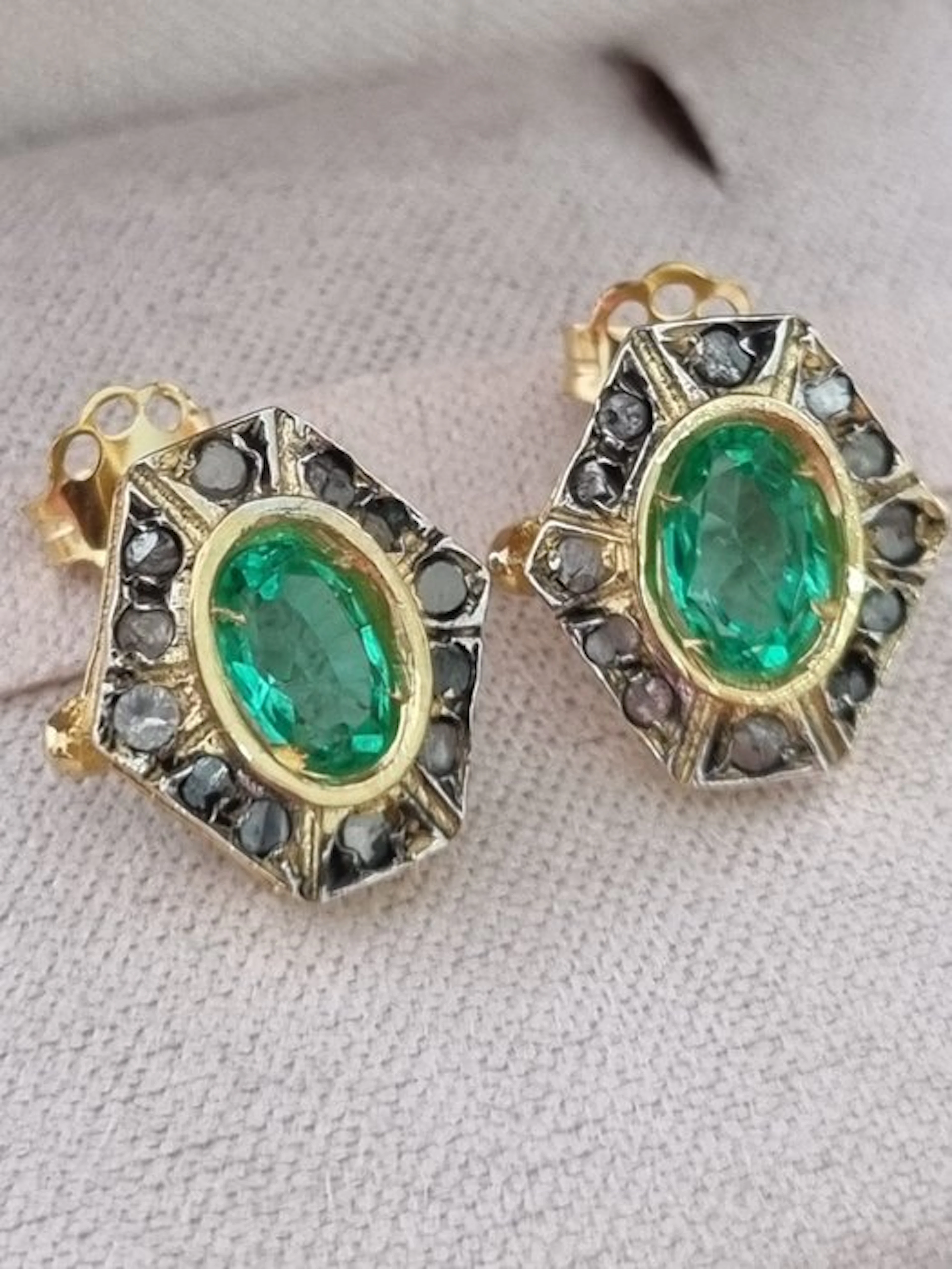 No reserve price - Earrings - 9 kt. Silver, Yellow gold Emerald - Diamond