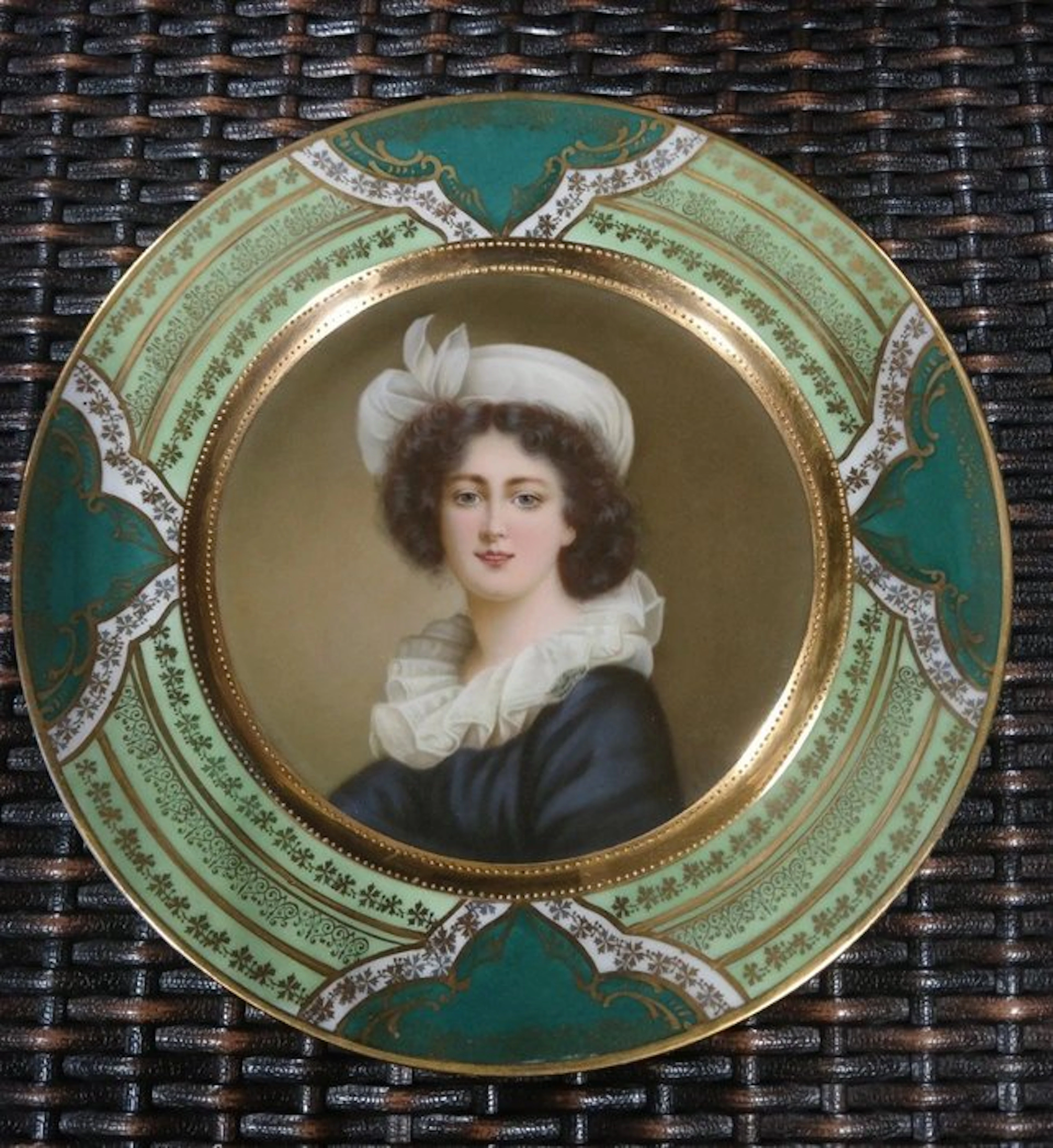 Vienna style - Dish - Porcelain - Vienna Plate, 19th Century