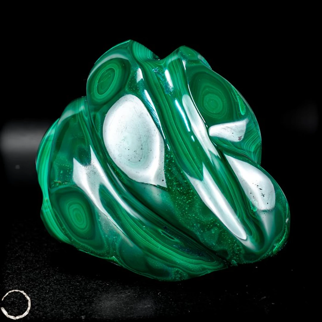 Rare natural flame from Malachite Sculpture- 271.05 g