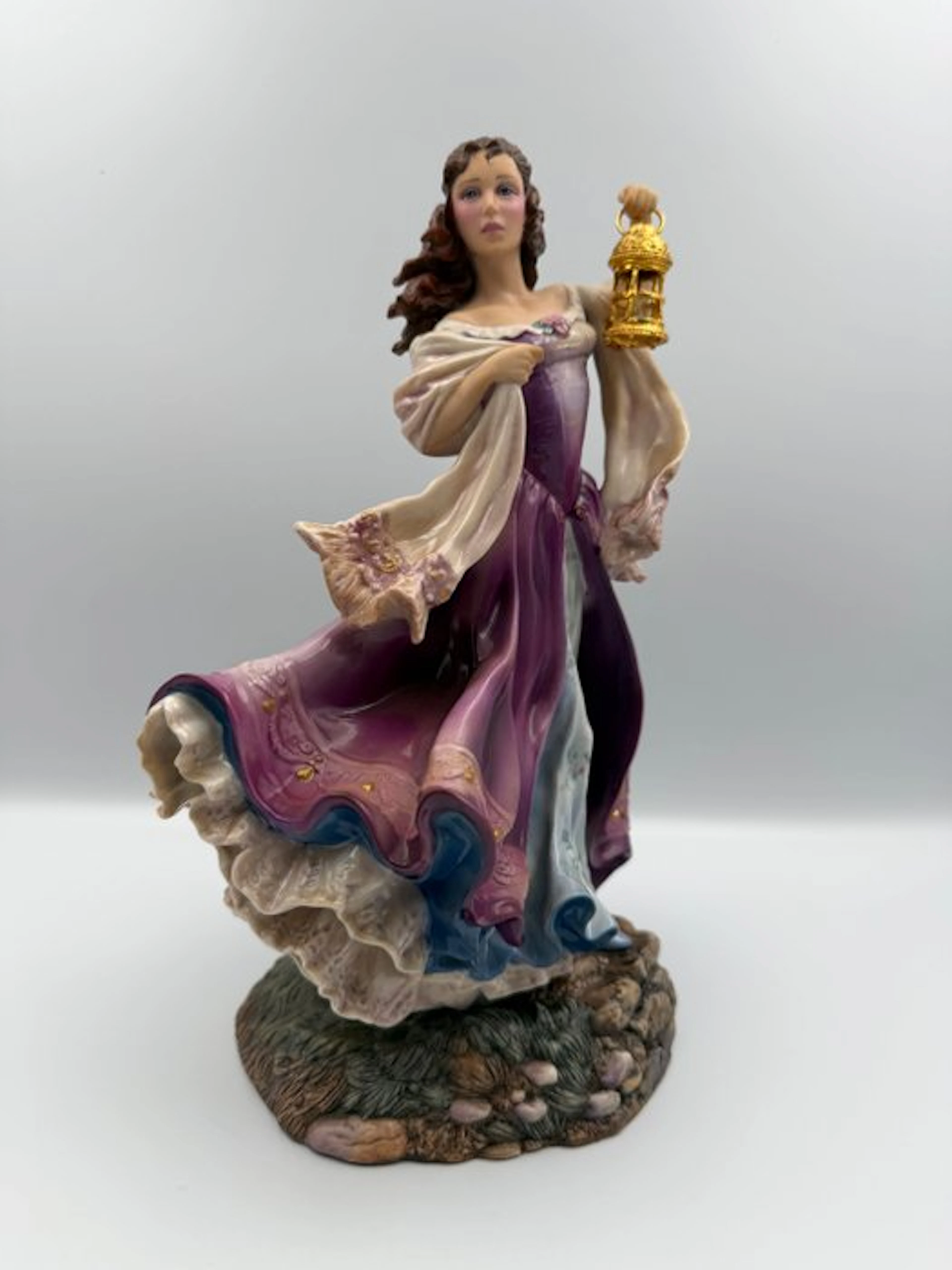 donne moi un titre The Franklin Mint – Catherine «...