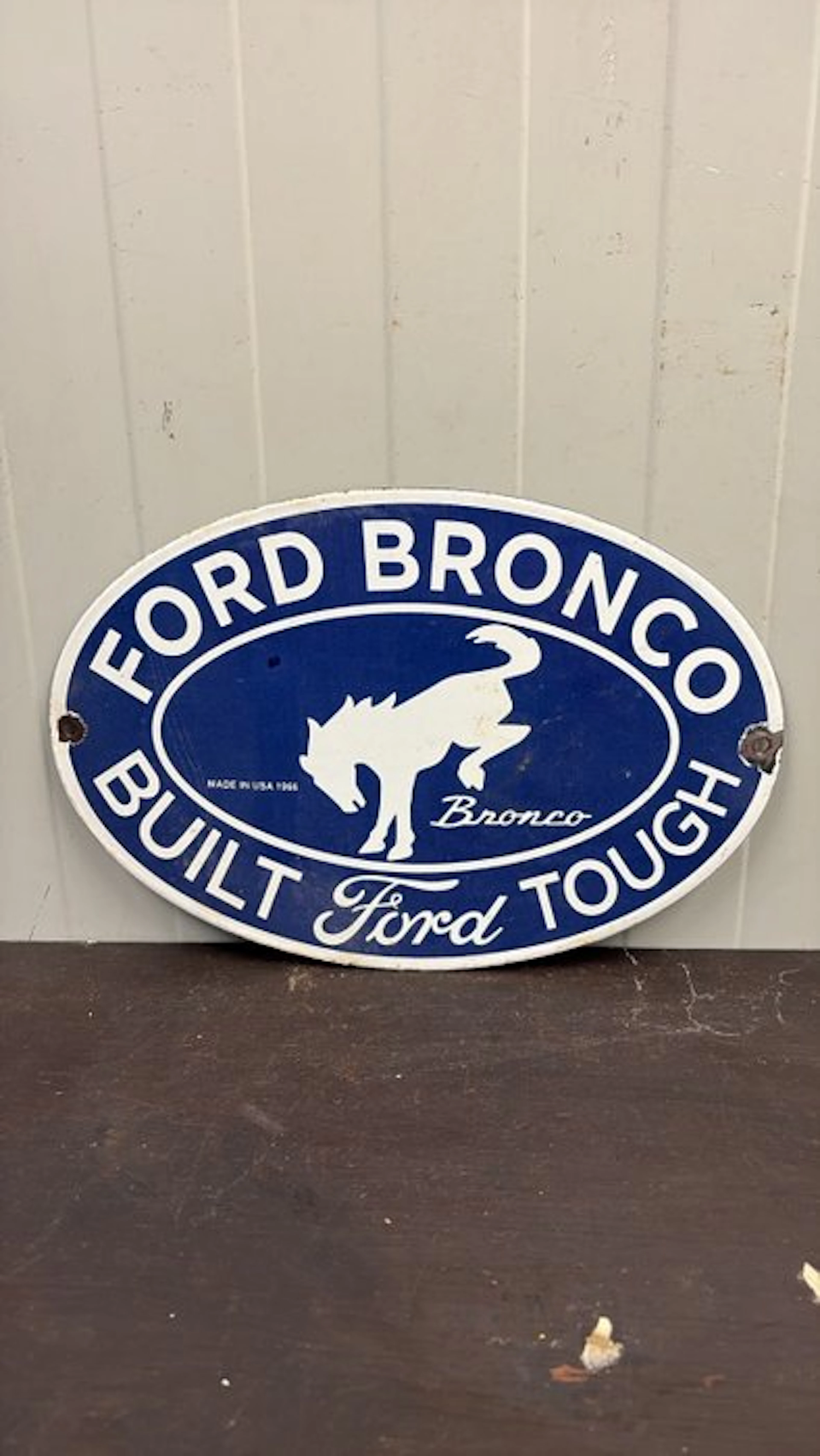 ord – Guaranteed Used Car – Triangular enamel sign - Enamel sign - Enamel