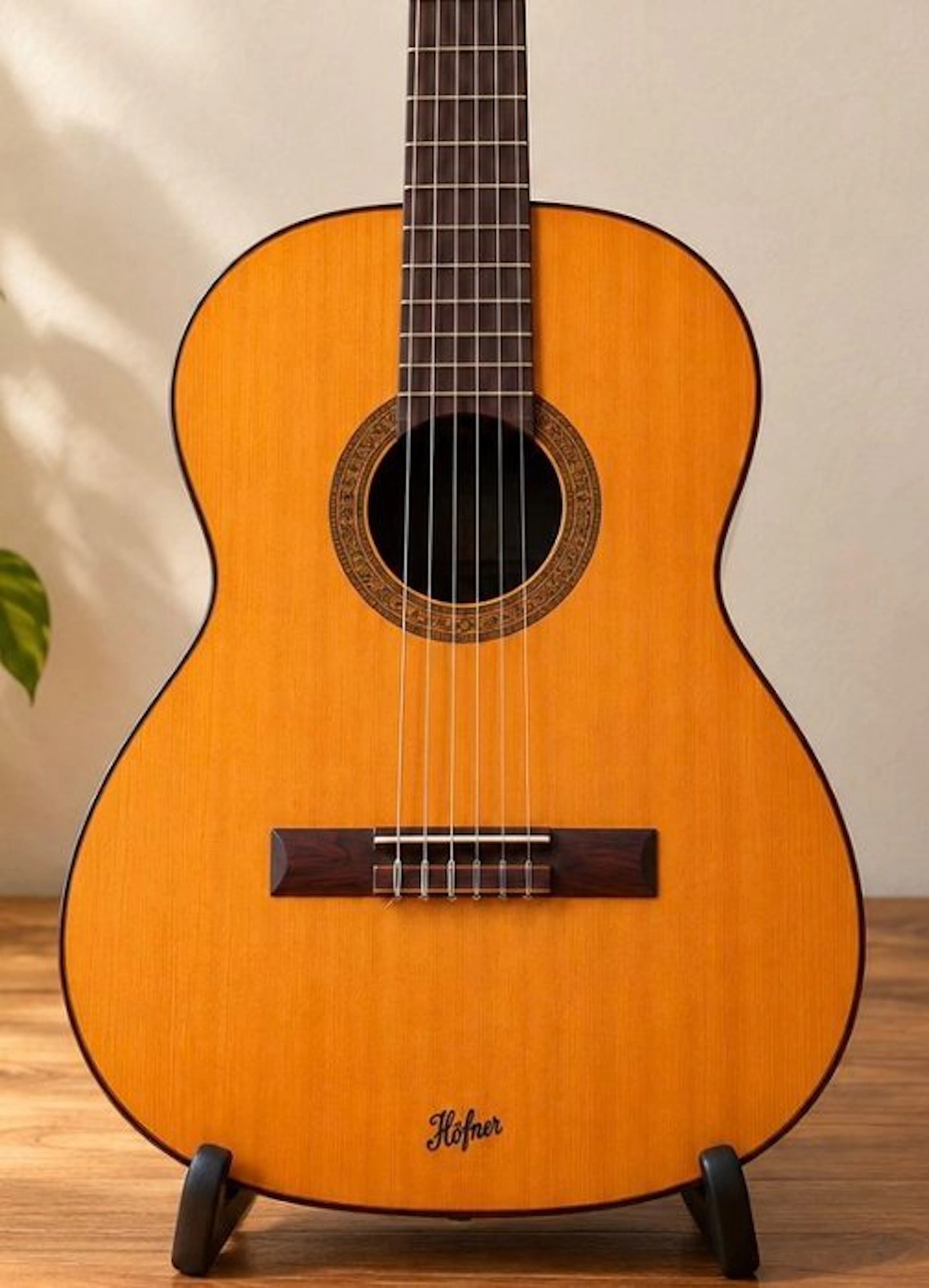Höfner - Guitare Classique - - Classical guitar - Germany...