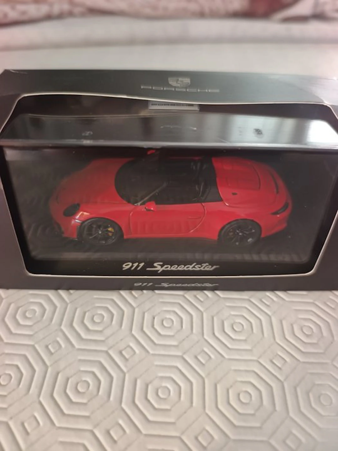 Spark 1:43 - Model car - Porsche 911 Speedster 991.2