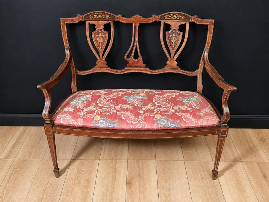 Sofa - Wood, Textile