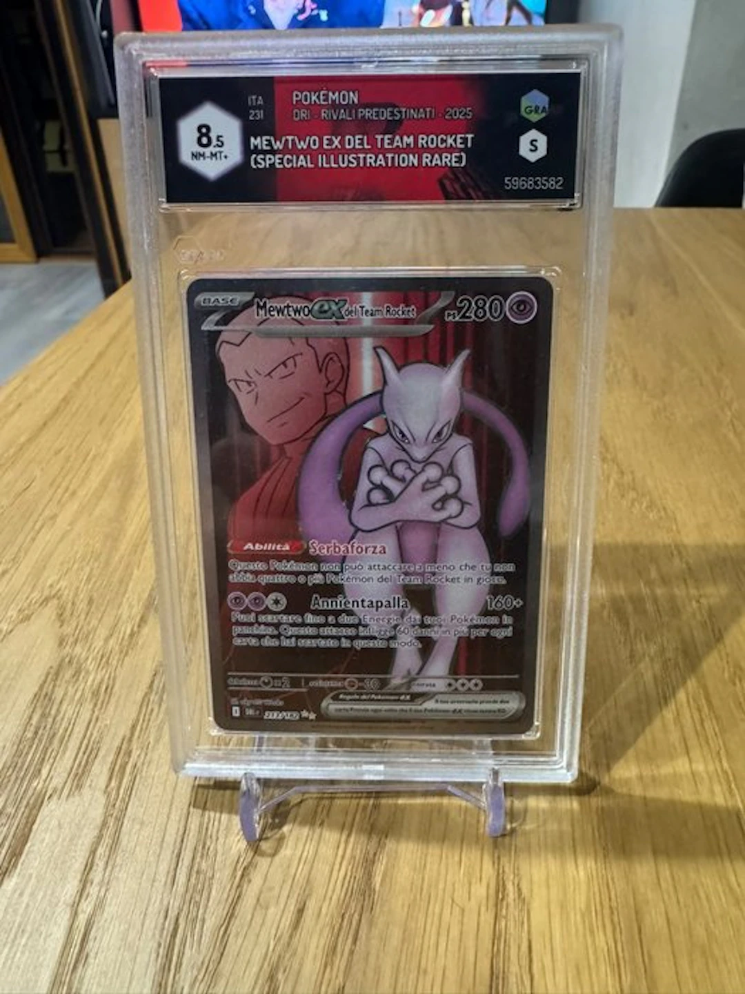 Pokémon - 1 Graded card - Mewtwo 213/182 Alternate art