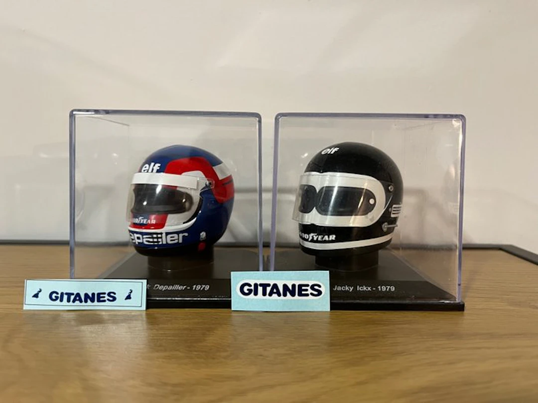 Spark 1:5 - Model race car (2) - Ligier Gitanes F1 Team...