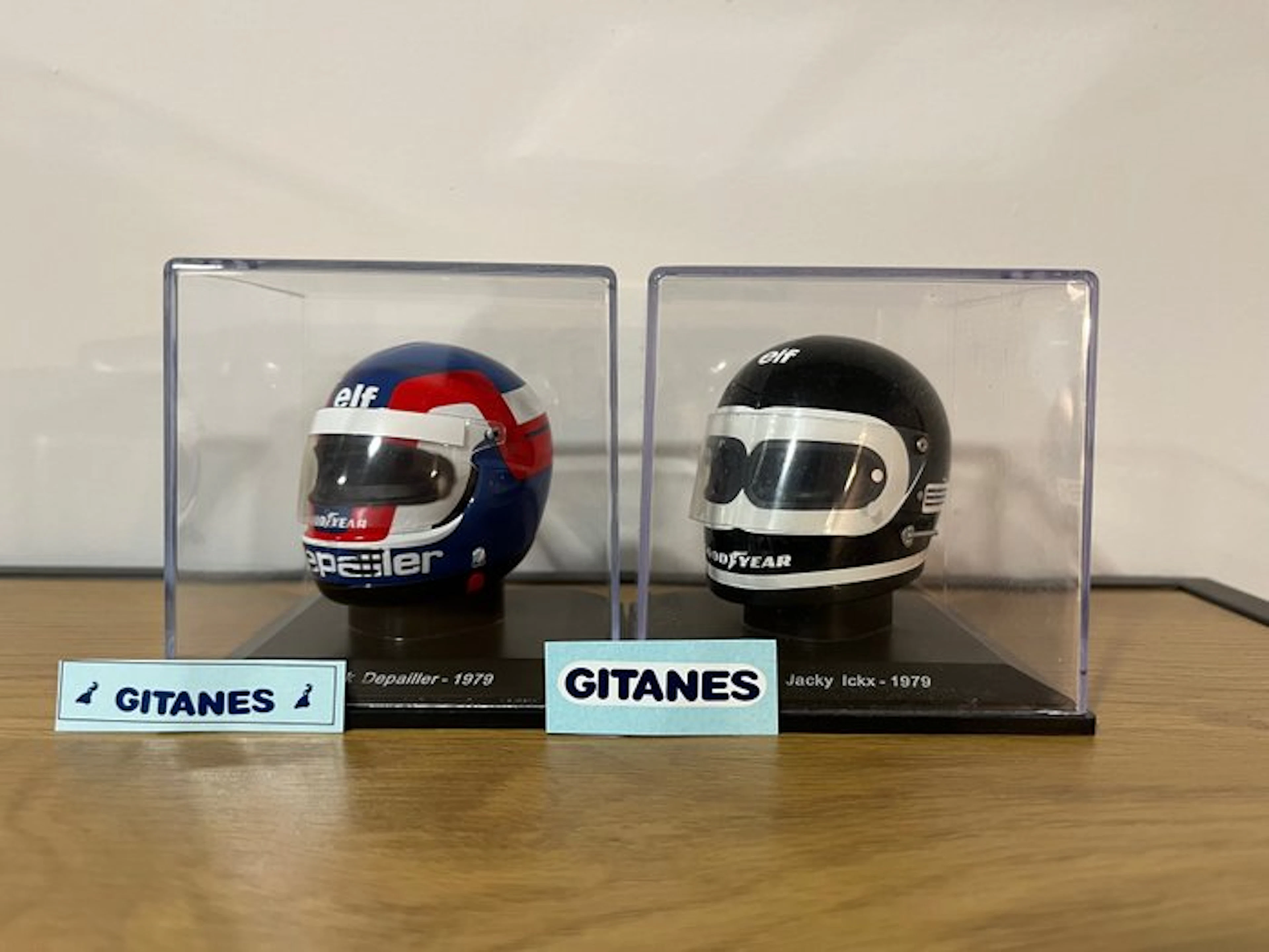 Spark 1:5 - Model race car (2) - Ligier Gitanes F1 Team...