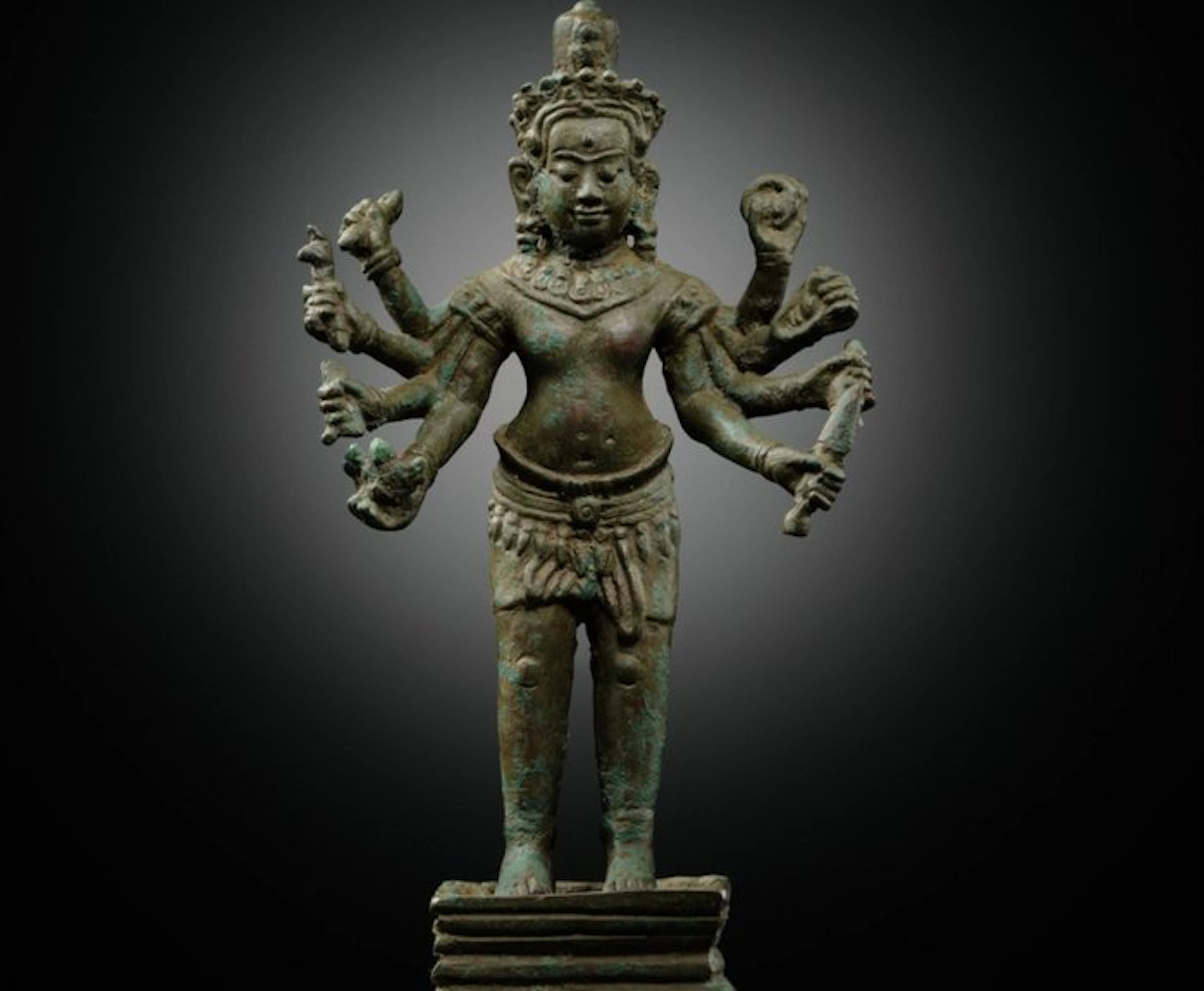 Khmer Empire – Cambodia A copper alloy