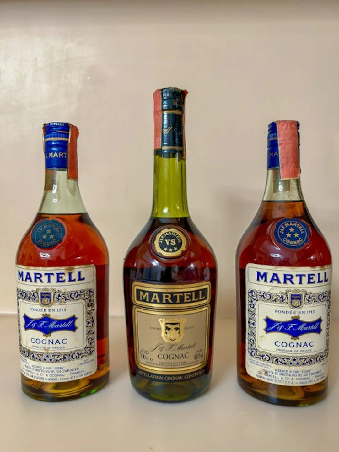 Martell - VS/3 Star Cognac - b. 1960s, 1970s, 1980s - 70cl, 75cl - 3 bottles