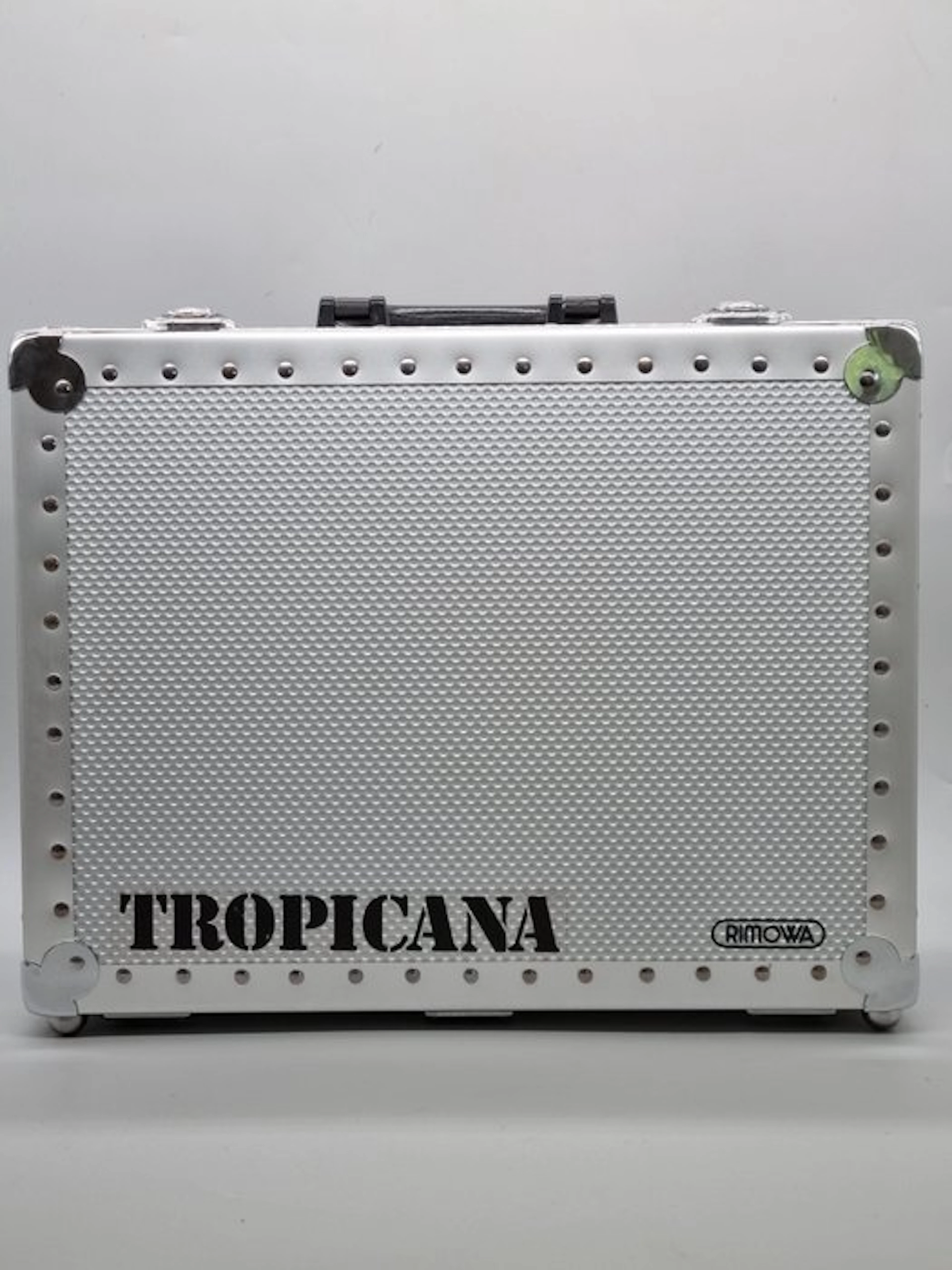 Rimowa - Suitcase